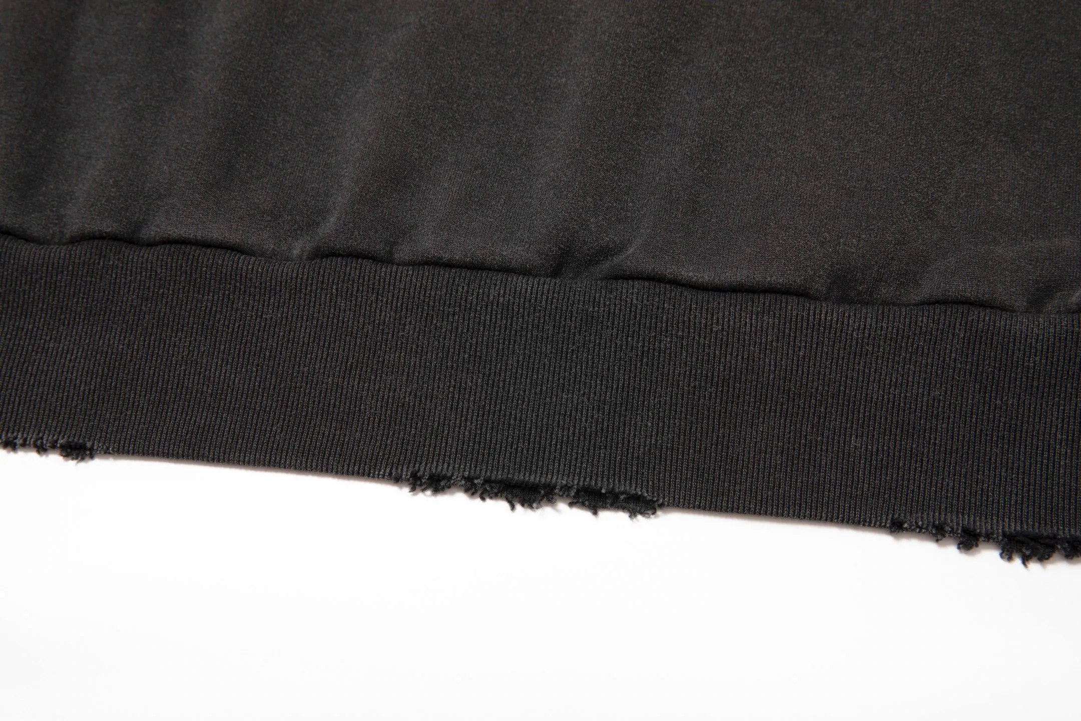 🅿️300 7203# Detailed picture Top version [[BALENCIA*GA] official website quality Paris new wheat ear LOGO front embroidered hooded sweatshirt OS version Loose dropped shoulders Unisex style Fabric: 480g 100% cotton terry David sweater Craftsmanship: Front embroidery Garment wash Distressed Frayed Styling Solid color Color: Washed black Size: XS S M L