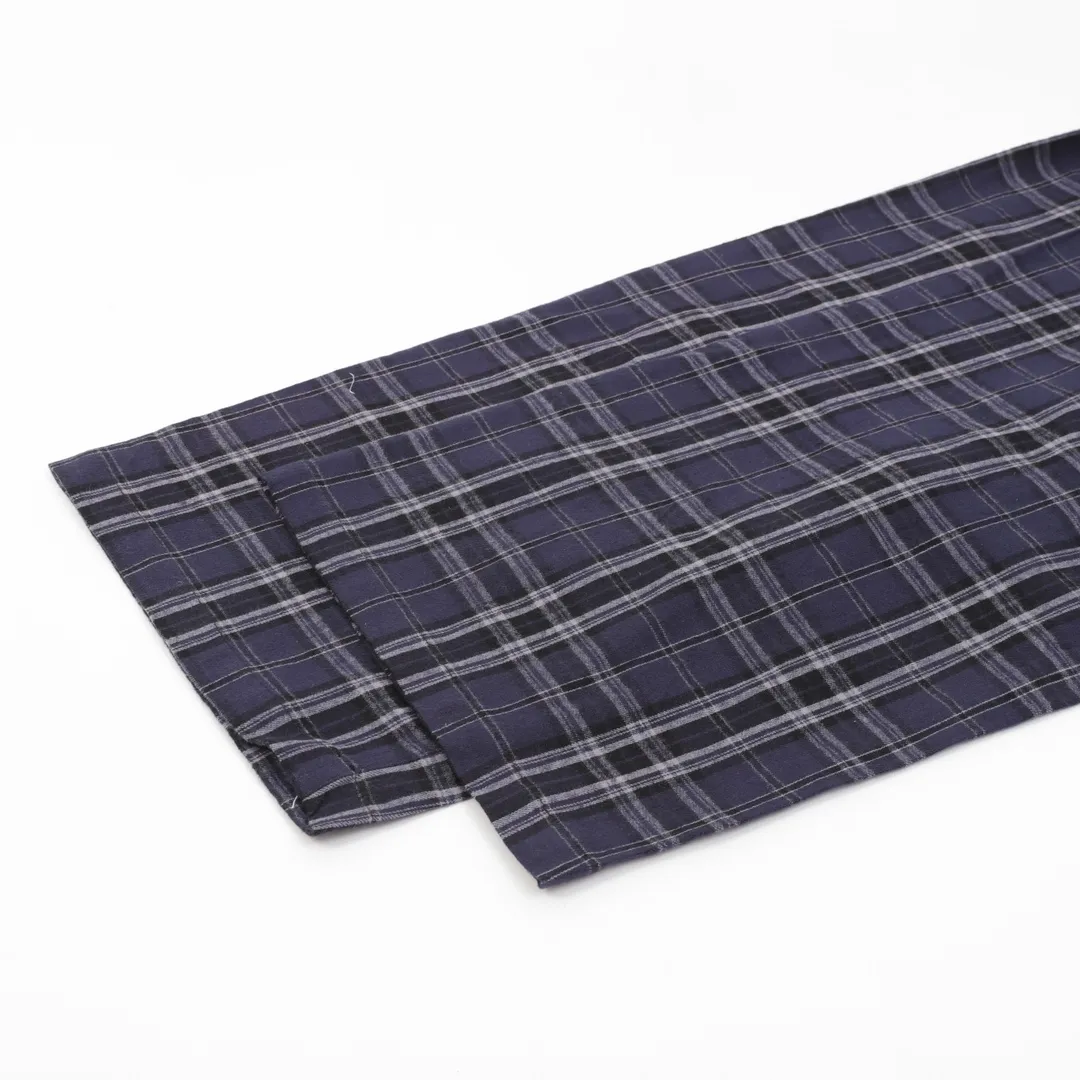 🅿️540 Balenciaga BLCG 25FW blue plaid appliqué suit trousers, light luxury, a must-have item for daily commuting for men and women, correct version, welcome to compare, detailed features · Custom-developed plaid flannel fabric · OS silhouette design · Infrared laser alignment cutting process All alignment · Side diagonal pockets Hooded design · Open mold custom hardware zipper Double puller design · Tajima high-speed embroidery machine 200,000 appliqués · Washing process to enhance the feel · Diagonal pockets on the side of trousers · Pockets decorated with embroidery · Original main mark washed tag packaging Color: Picture color Size: 46-52