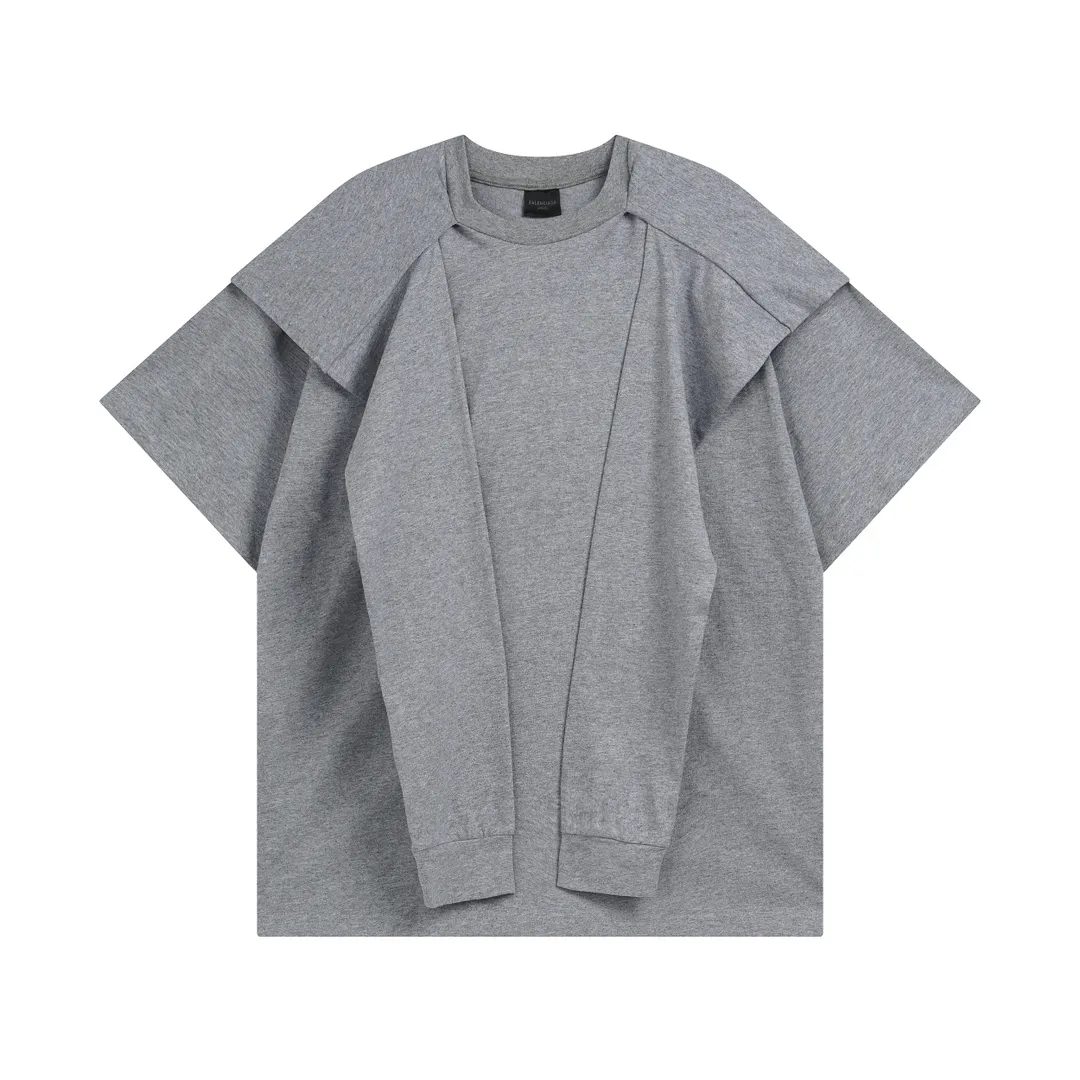 🅿️260 real photos [Top version. Official website quality] BALENCI*GA/Paris #2024 new style fake two-piece hooded embroidered short-sleeved T-shirt #2024 spring and summer brick cabinet synchronization. Welcome to compare. Hooded and sleeved. Super fashionable. The fabric is made of Paris ZP custom-woven and dyed cotton double yarn. The weight is 260 grams. The cloth surface is clean. The cloth pattern is clear, soft and comfortable. The threads are dyed with no color difference. The classic LOGO is embroidered with imported Tajima embroidery machine. The letters are clear and the effect is three-dimensional. Ready-to-wear hand-painted graffiti distressed. Extra heavy craftsmanship. Restore the brick cabinet, adopt the OS loose shoulder style. Same style for men and women. Code: BL225051 Color: black, floral gray Size: XS S M L