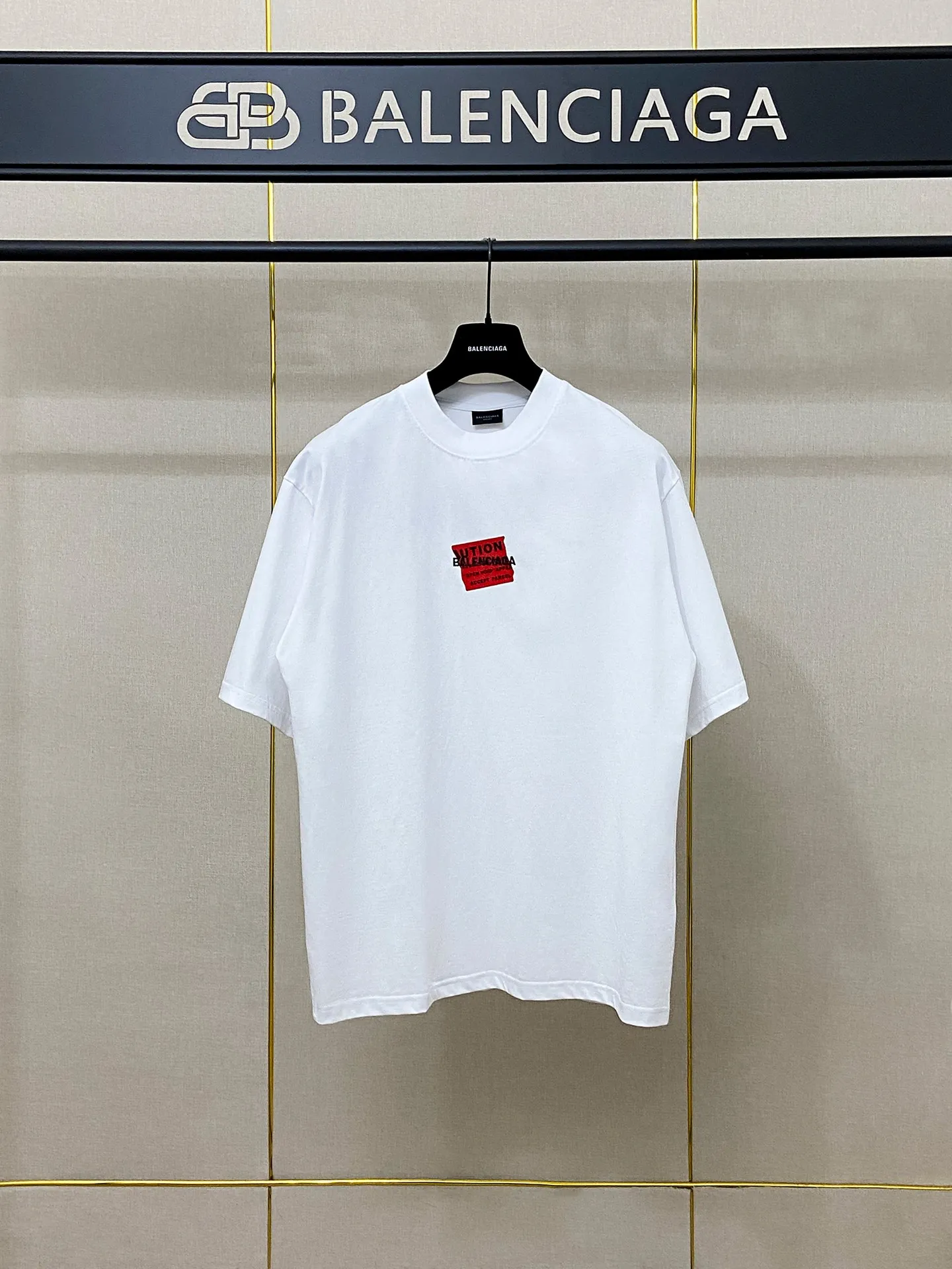 🅿️180 9201# Real photos Top version [[BALENCIA*GA] official website quality Paris new front and back letter embroidery tape taped short-sleeved T-shirt OS version Loose dropped shoulders Unisex style Fabric: 260g 100% cotton double yarn Technology: Front and back embroidery Front and back taping Garment wash Shaping Fixed color Color: Black White Blue Gray Size: XS S M L