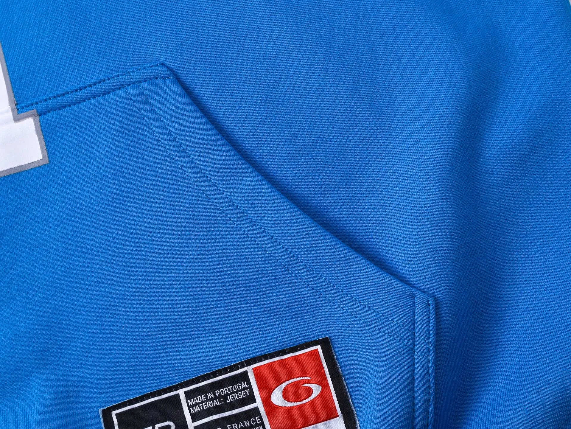 🅿️380 - BALENCI*GA Paris' latest embroidered printed hooded long-sleeved sweatshirt for basketball uniforms. The front embroidery is embroidered and printed with a Tajima computer embroidery machine. The car seal in the lower left corner. The back panel is printed with environmentally friendly glue. The effect is three-dimensional. Exclusively pattern-woven and dyed 460g fabric. Threads are dyed in the same cylinder with zero color difference. Brick cabinets are synchronized. Comparisons are welcome. Same style for men and women -Color: black, purple, orchid -SIZE: Xs S M L style number 8956#