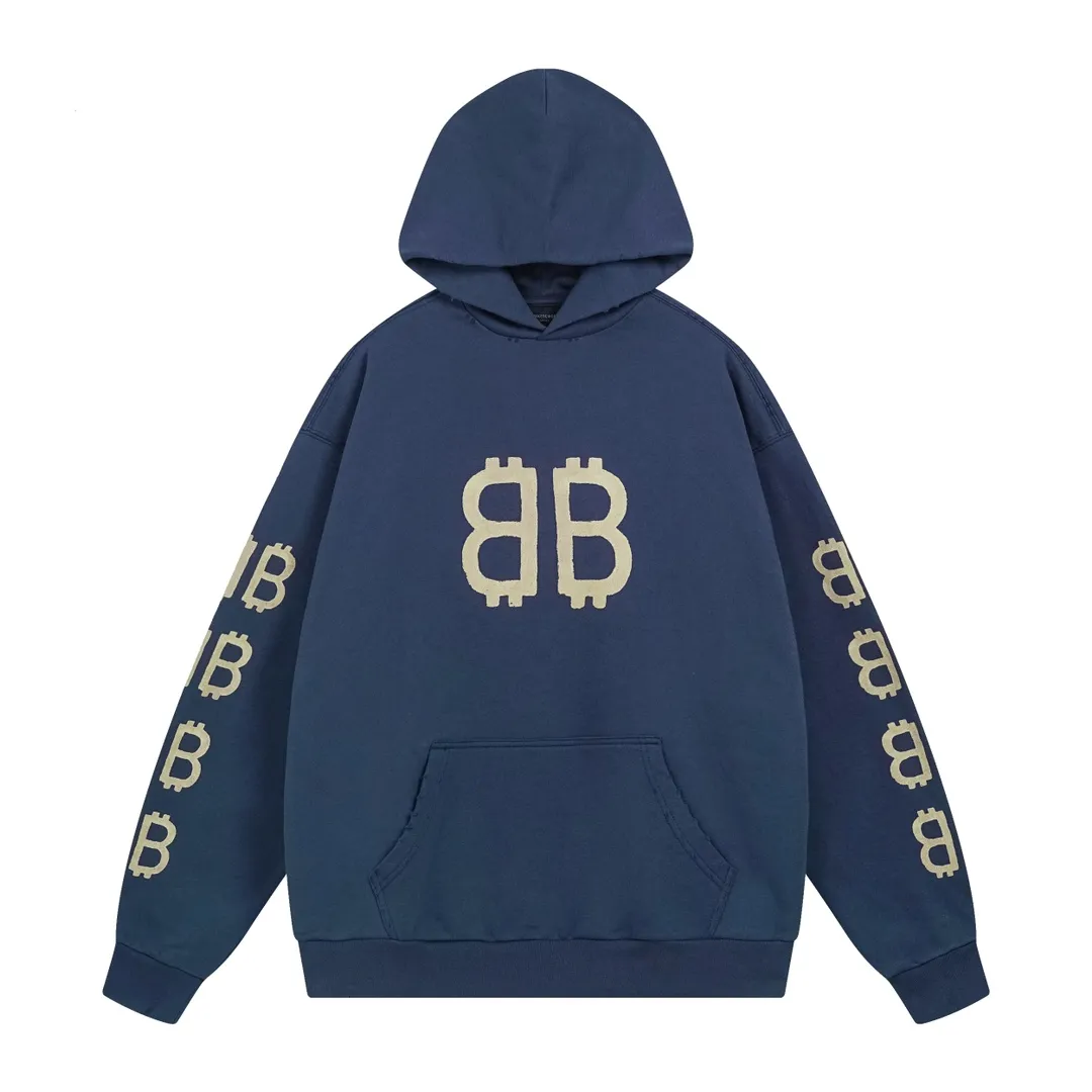 🅿️356 Detailed Pictures [Top version. Official website quality] BALENCI*GA/Paris. 2023 latest mud hand-painted frayed washed and distressed long-sleeved hooded sweatshirt. The brick cabinets are synchronized. ⚠️ Differentiate the market currency. Developed by YB. The color is black and blue. Worn. The hand-painted is consistent with ZP, ‼ ️The fabric is made of Paris ZP custom-woven and dyed cotton sweatshirt. The weight is 450 grams. The cloth surface is clean. The cloth pattern is clear, soft and comfortable. The threads are dyed with no color difference. Ready-made garments are hand-painted, worn, and distressed, with heavy craftsmanship. Comparisons welcome. The version adopts OS loose shoulder design. Same style for men and women. Code: BL238003 Color: black blue, off-white, blue Size: XS S M L