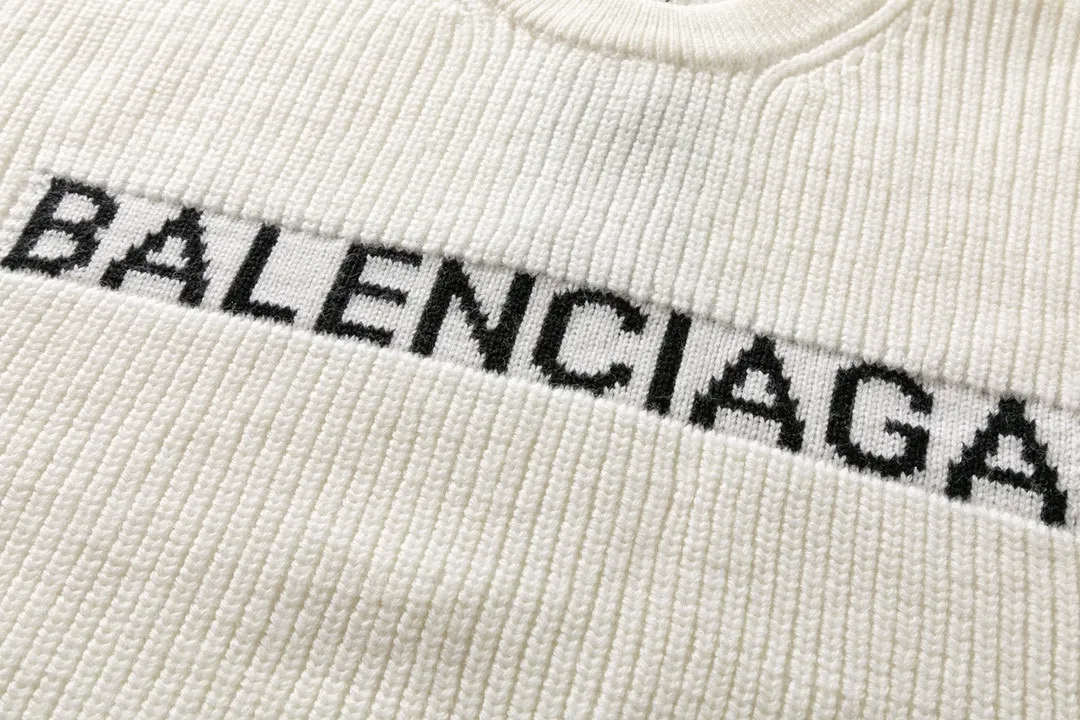 🅿️310 BALENCIAG/balenciaga new autumn and winter sweater. Heavy workmanship. 100% wool jacquard LOGO sweater, new at the counter at the same time. Customized washing label. You can refer to the genuine product. 380g large terry fabric. Complete set of accessories. Texture is clearly visible. Customized fabric. Bright color. Perfectly close to the original version. The highest version. Size: S-L