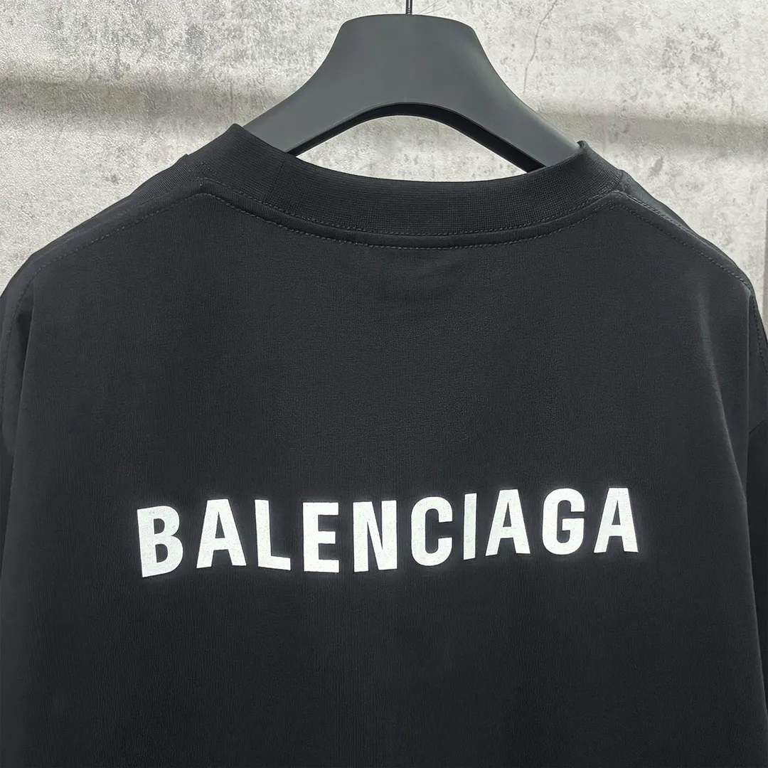 🅿️160 9102# Actual photo top version [[BALENCIA*GA] official website quality Paris new classic letter LOGO front and back embroidered short-sleeved T-shirt OS version loose dropped shoulders Unisex fabric: 260 grams 100% cotton double yarn Technology: front and back embroidery Garment washing Shape solid color Color: black white gray red Size: XS S M L