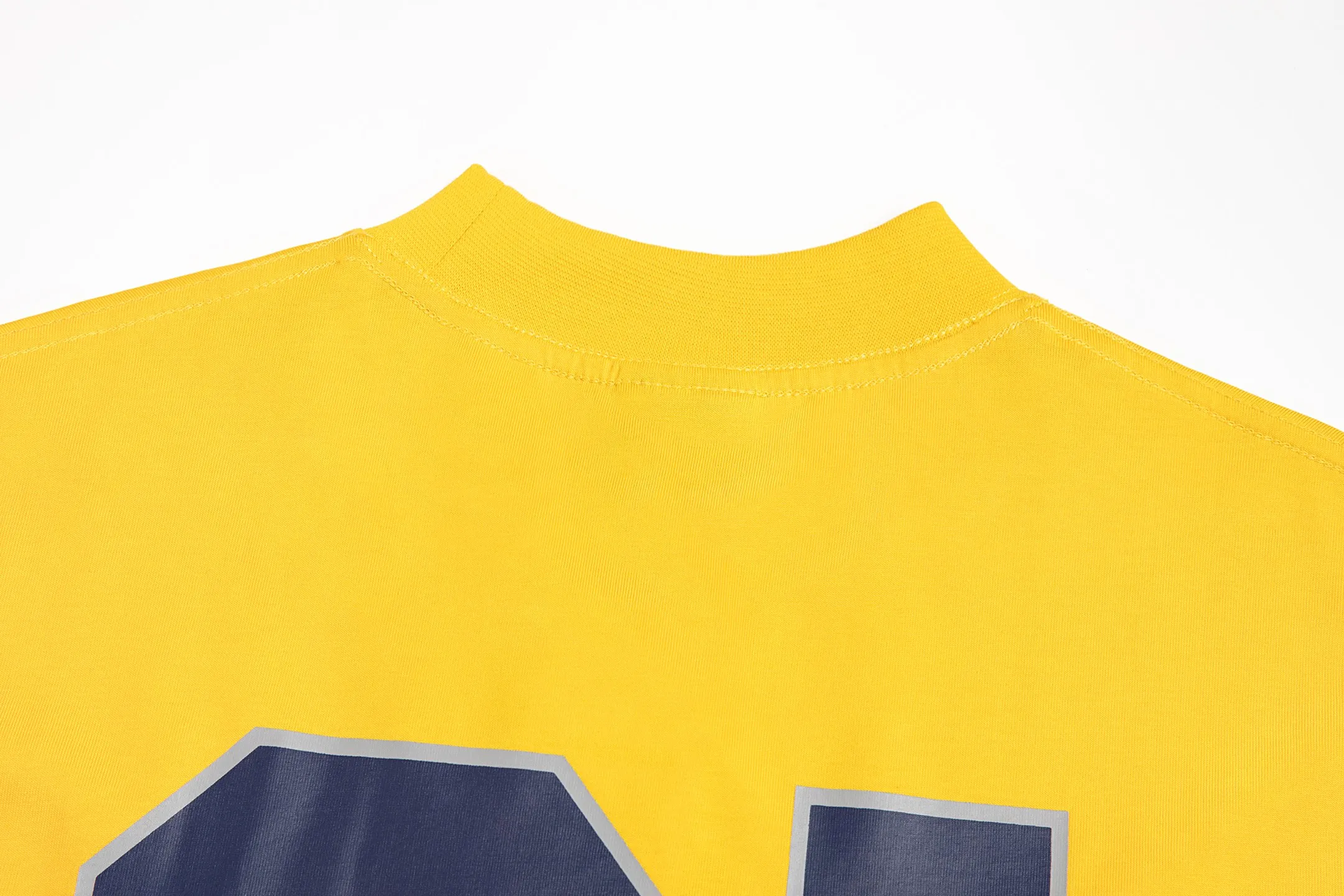 🅿️200 9180# Detailed picture Top version [[BALENCIA*GA] official website quality Paris new basketball jersey embroidered printed short-sleeved T-shirt OS version loose dropped shoulders Unisex fabric: 260 grams 100% cotton double yarn Process: embroidery printing on the front panel Car stamp in the lower left corner Back panel printing Garment washing Shape fixing Color: black white blue purple yellow Size: XS S M L