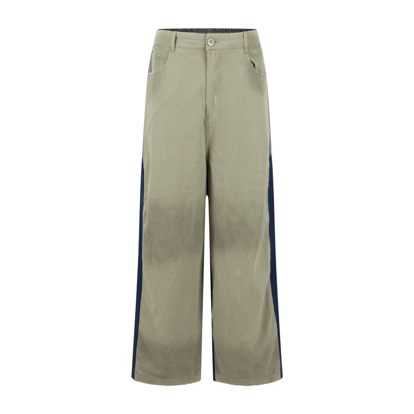 🅿️480 [Exclusive supply] BLCG 25FW contrasting color patchwork work trousers The fabric is made of selected high-end blended fabrics, with a crisp and stylish texture and excellent drape. It is exquisitely tailored to create a contrasting wide-leg silhouette, which is comfortable and stress-free for daily wear. At the same time, it has a high-end style and a sense of design. The front and rear contrasting splicing is neat and three-dimensional, matching the brand's iconic tailoring style, and the visual recognition is enhanced. It fully demonstrates the brand's high-luxury fashion heritage and pioneering attitude, and exquisitely blends the luxury brand heritage with casual style; the wide-leg version is matched with a neat waist design, which is easy to put on and take off and shows casualness; the exquisite processing of details, from the contrasting color levels to the texture of the fabric, all add a high-luxury and casual level to the overall look. Size:1-2-3-4
