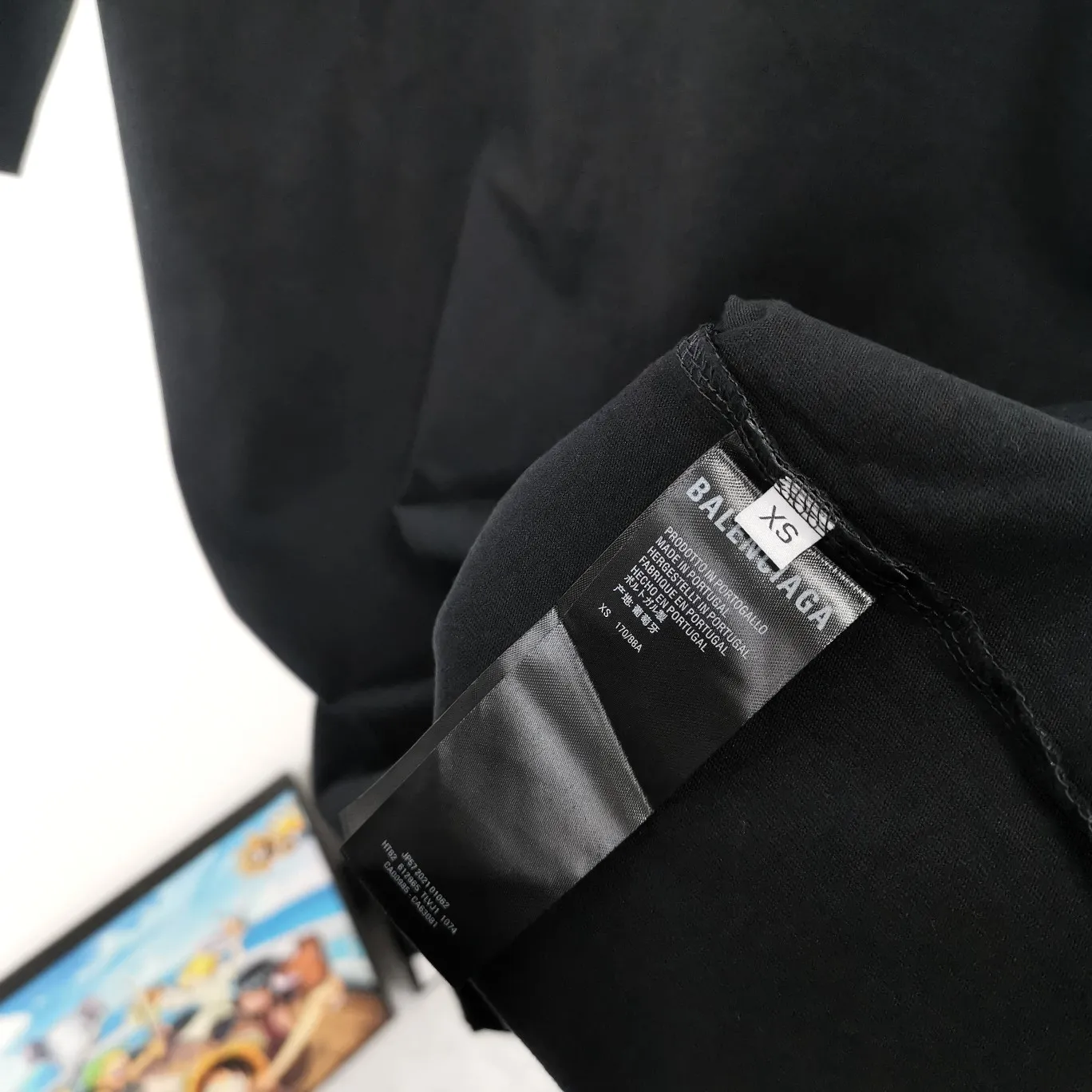 [New arrival] The top and tested version of the new BALENCIAGA half-moon BB embroidered eco-friendly large LOGO for male and female couples star short-sleeved T-shirts. The simple embroidery series is popular, Behringer embroidery technology, the embroidery is meticulous and meticulous! The font is full and the texture is clear! The fabric is made of 280g high-count double-yarn pure cotton, polyester-free, and absolutely no pilling! Size: XS-L Color: Black Mint Green P:240