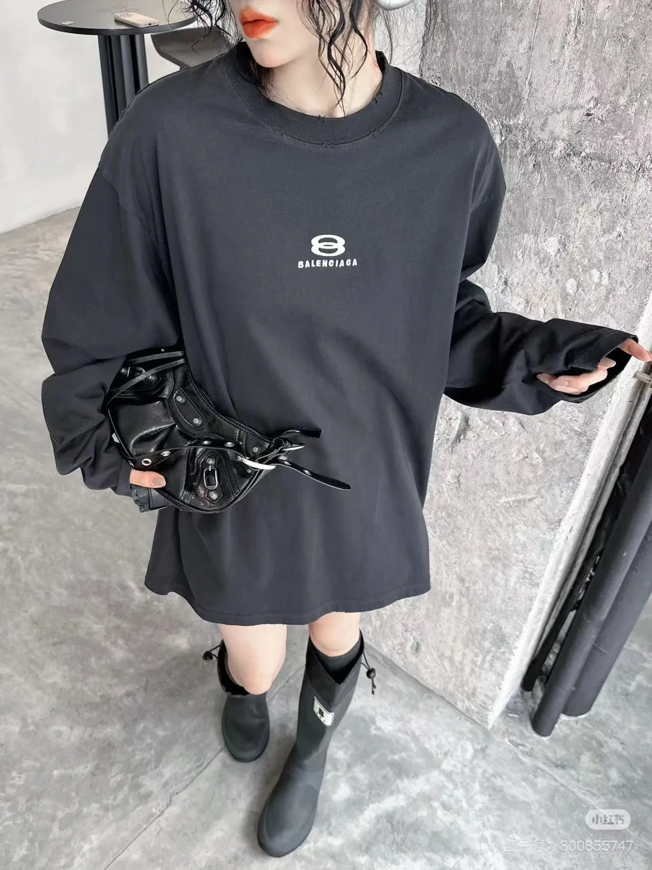 Model picture