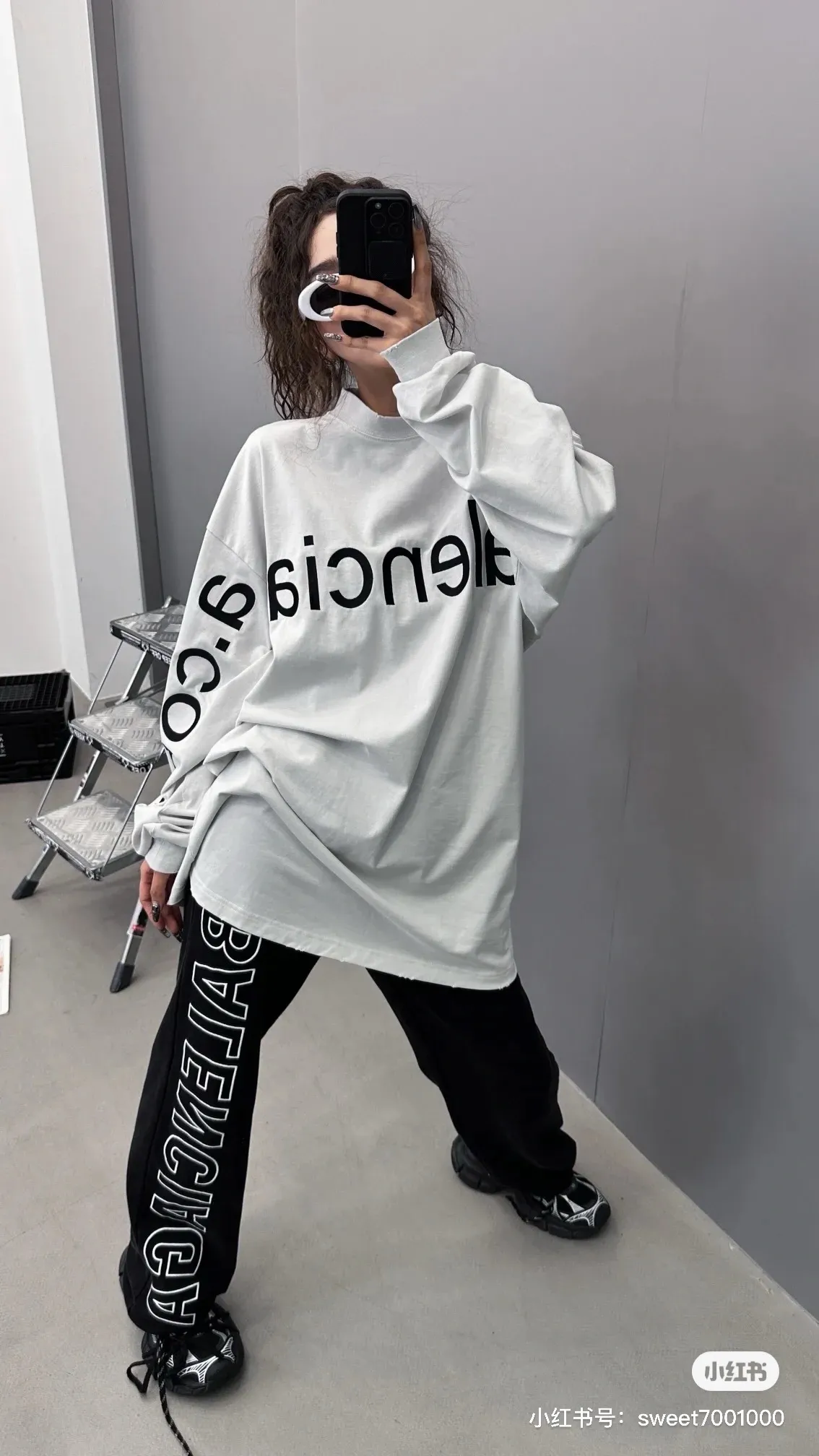 Model picture