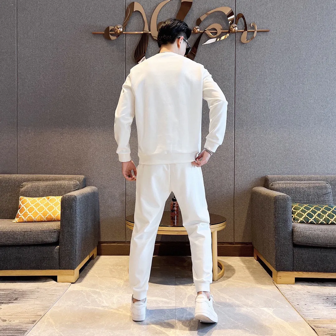 🅿️380 [BALENCIAGA] (Gospel for Fatty) hot-selling suit is coming. Focus on the original version of the official website. 2025 new hot-selling sweatshirt suit. The original order is the best. 🇭🇰The meticulous work of top designers. It has a fitting and perfect upper body effect. 100% natural high-quality Roman cotton, close-fitting comfort, noble and elegant! Original hardware embodies elegance and nobility! Counter size: M-5XL (maximum wear up to 220 pounds)