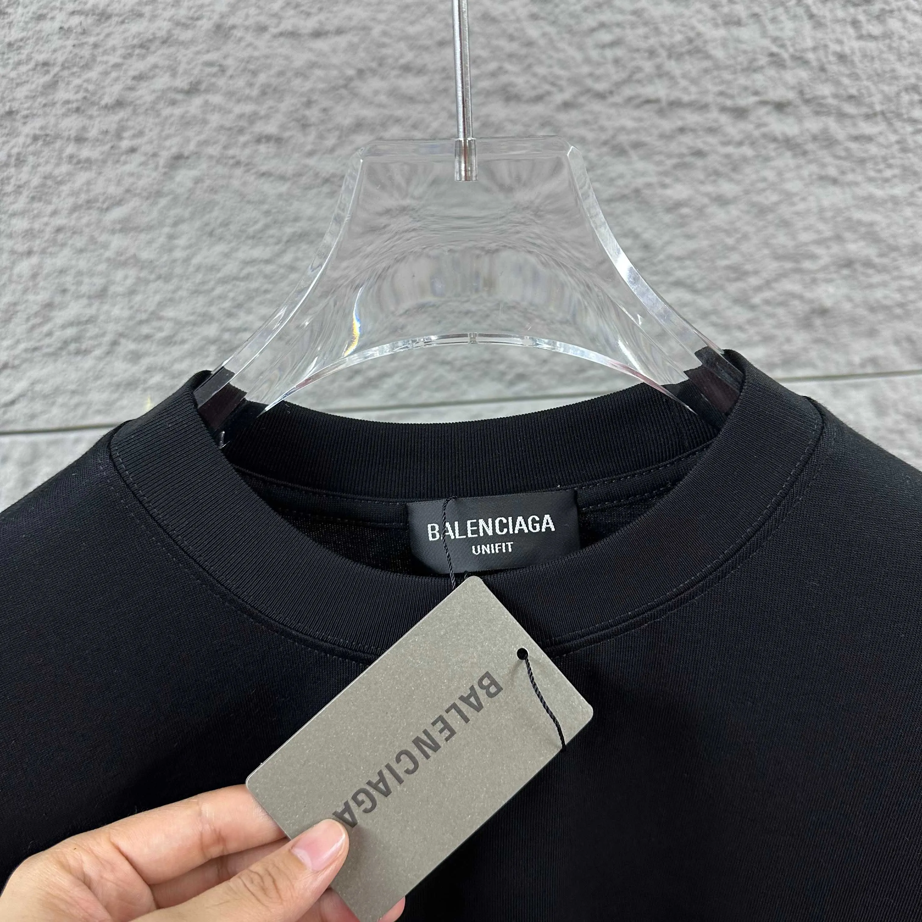 🅿️190 BALENCI*GA Paris 2025 spring and summer new short-sleeved T-shirt Classic three-dimensional hot diamond pearl craft Customized double yarn plain cotton fabric Short-sleeved T-shirt Unisex Color: Black White Size: S (90-130 catties) M (120-150 catties) L (140-165 catties) XL (160-180 catties) XXL (180-210 pounds)