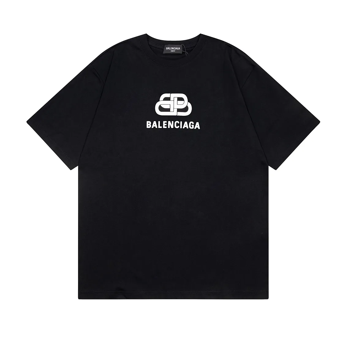 🅿️160 detailed pictures [Top version. Official website quality] BALENCI*GA/Paris. Classic style. SS22 #balenci*ga lock letter LOGO short-sleeved T-shirt. Brick cabinet synchronization.                       The fabric is made of Paris ZP custom-woven and dyed 100% double yarn compact cotton. The weight is 260 grams. The cloth surface is clean. The cloth pattern is clear, soft and comfortable. The threads are dyed with no color difference. The classic pattern is printed with environmentally friendly imported materials, precision printing screen, the letters are clear, the effect is three-dimensional, and the brick cabinet is restored. The version adopts the OS loose shoulder version. Same style for men and women Coding: BL223051 Color: Black. White. Orchid Size: XS S M L