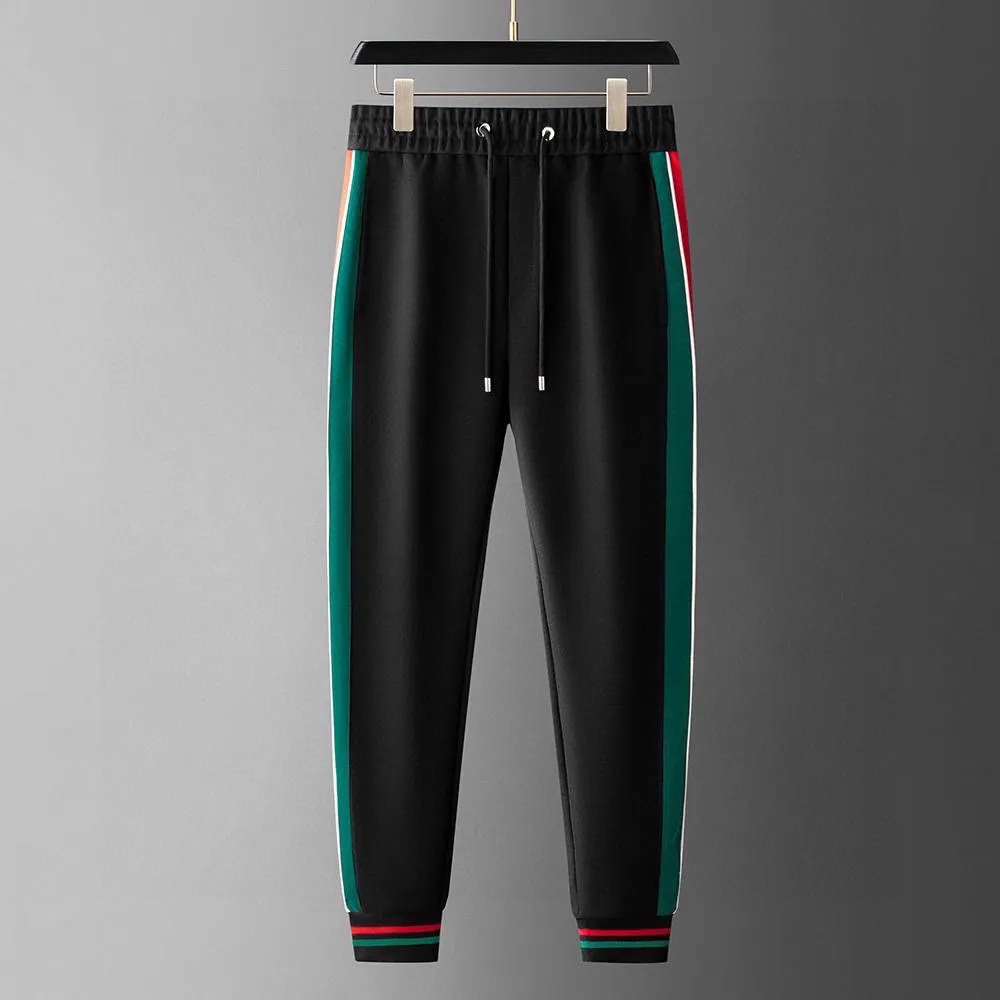 🅿️500 [BALENCIAGA] Hot-selling suit is coming. Focus on the original version of the official website. 2025 new hot-selling cardigan sweater suit. The original order is the best product. 🇭🇰The meticulous work of top designers is dedicated to a fitting and perfect upper body effect. All-natural high-quality Tencel Roman cotton 100%, close-fitting comfort, noble and elegant! Original hardware embodies elegance and nobility! Counter size: M-4XL (up to 190 pounds)