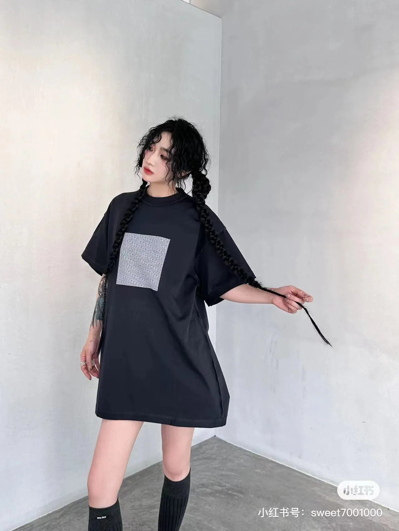 Model picture