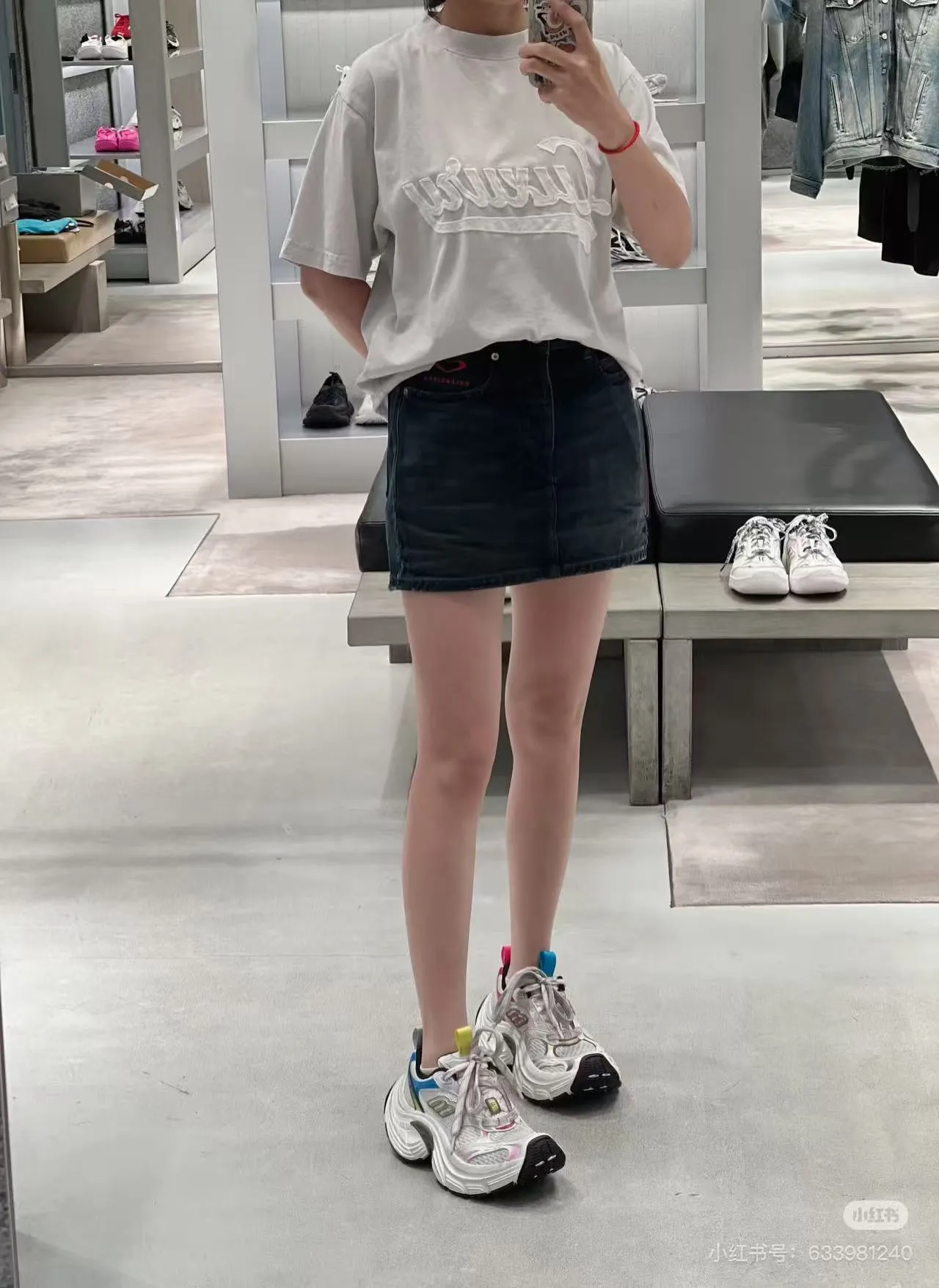 Model picture