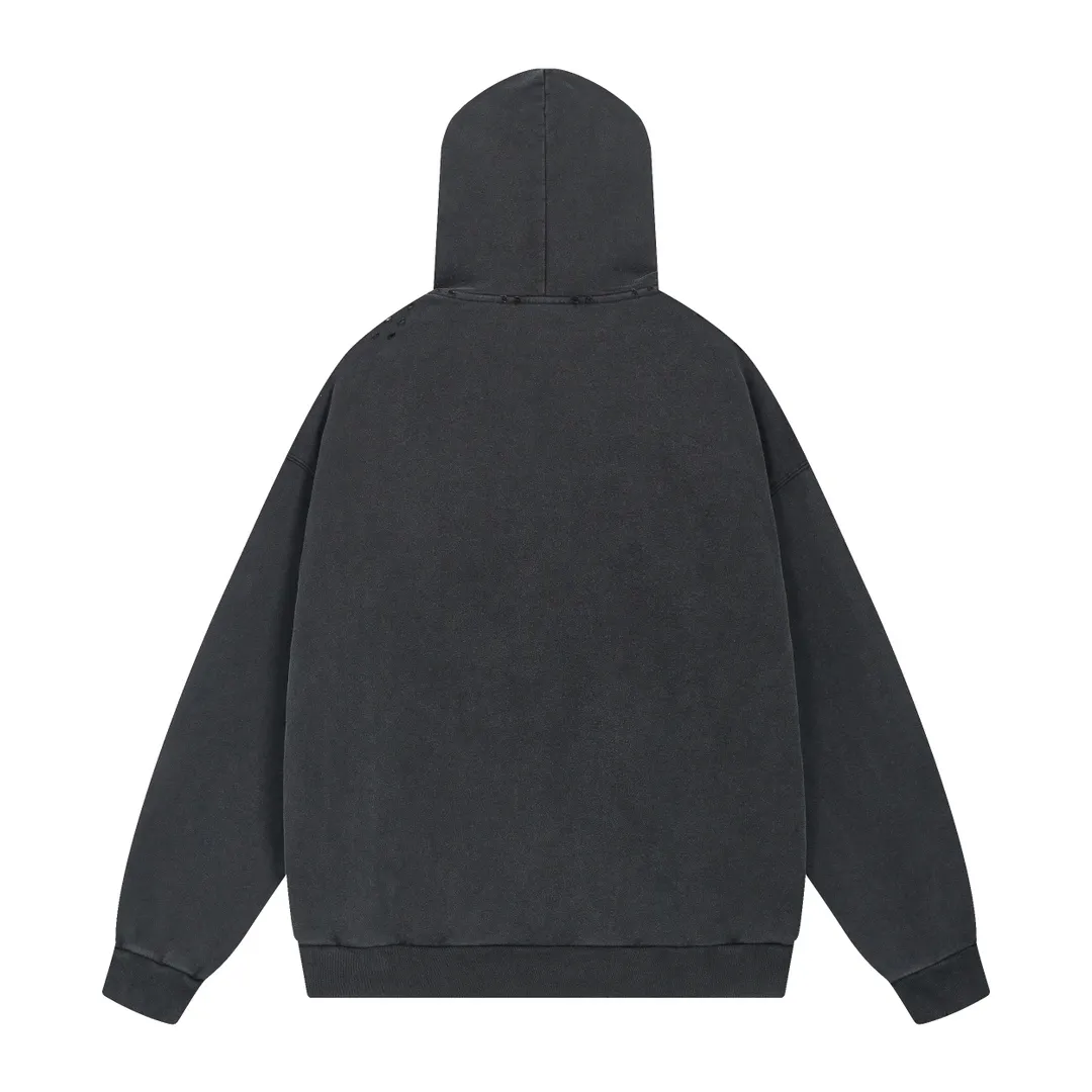 🅿️330 real photos [Top version. Official website quality] BALENCI*GA/Paris. SS24 latest model, Paris anti-letter art destruction crack print hooded sweatshirt. Brick cabinet synchronization. Genuine product developed in the first time, happy to print and compare! The fabric is made of Paris ZP custom-woven and dyed cotton double yarn. Weighing 460 grams, the cloth surface is clean. The cloth pattern is clear, soft and comfortable. The threads are dyed with no color difference. The printing uses environmentally friendly imported materials. The letters are clear and the effect is three-dimensional. The version adopts OS loose shoulder design. Same style for men and women. Code: BL238902 Color: washed black Size: XS S M L