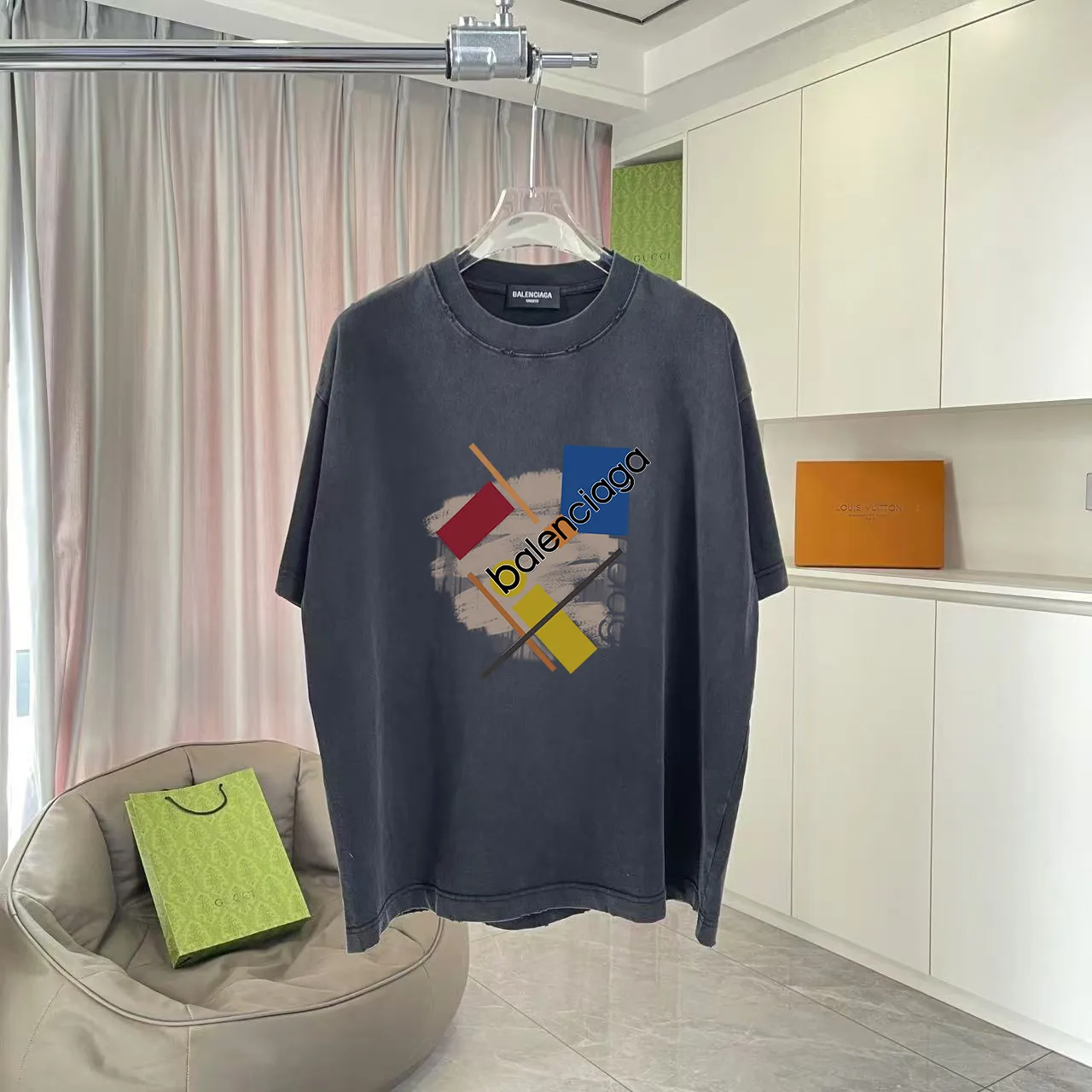 🅿️190 BALENCI*GA Paris 2025 summer new style, washed, distressed, spray-painted, personalized letter logo printing, customized fabric 320g, short-sleeved T-shirt, same style for men and women, size: S M L XL XXL five codes, color: black, white, gradient black, gradient red