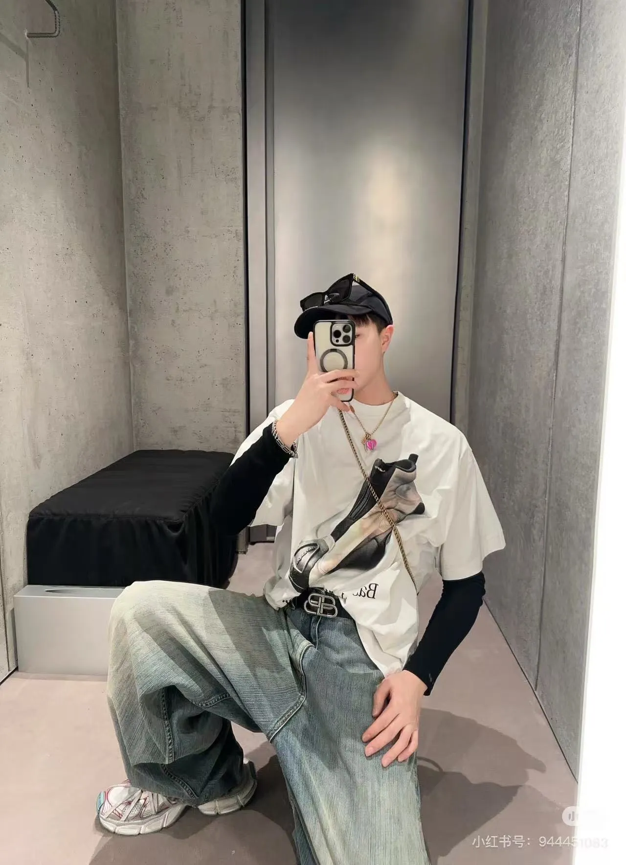 Model picture