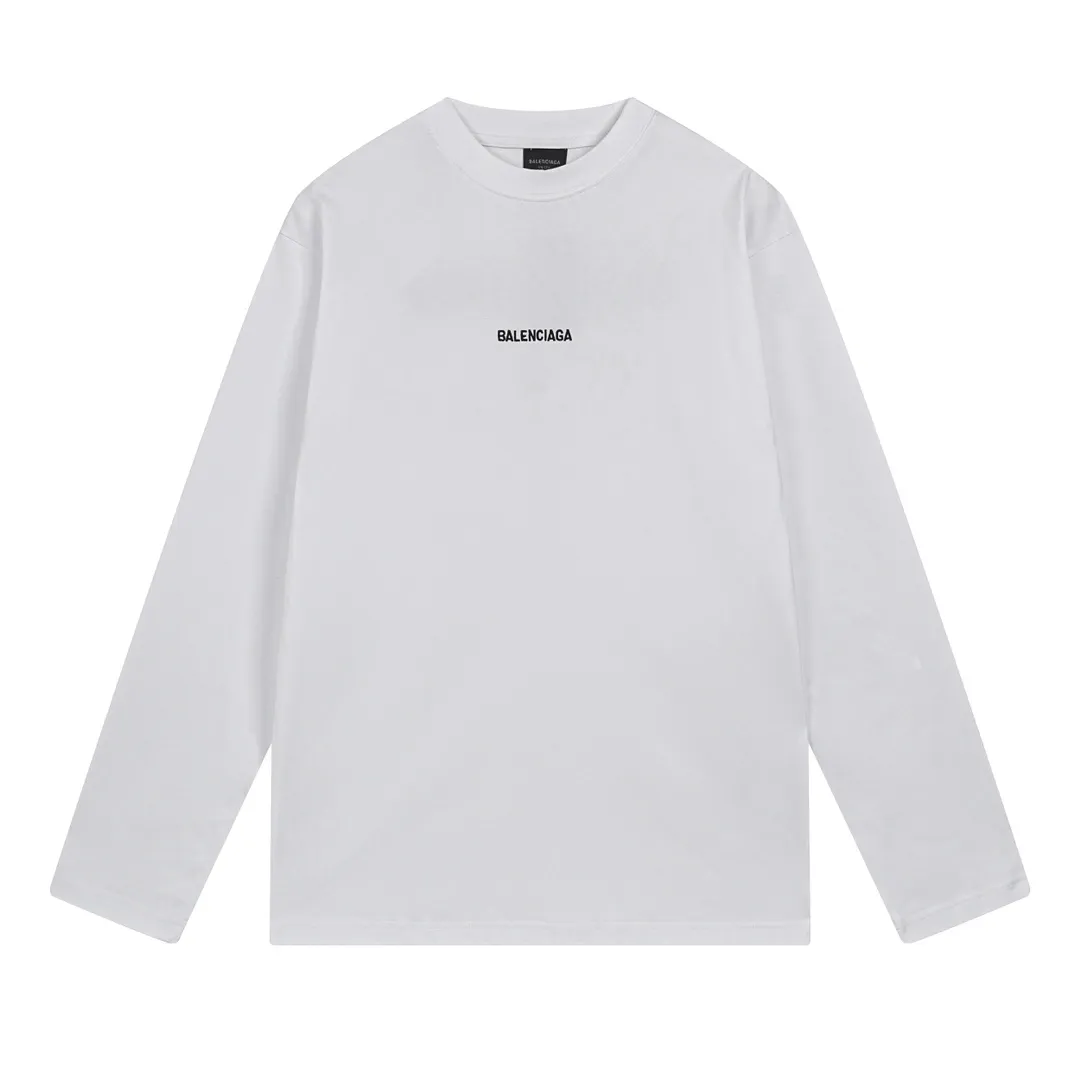 🅿️210 Real photos [Top version. Official website quality] BALENCI*GA/Paris #Classic style. Classic letter embroidered long-sleeved T-shirt on the front and back #2024 spring and autumn brick cabinet synchronization.                       The fabric is made of Paris ZP custom-woven and dyed cotton double yarn, weighing 260 grams. The cloth surface is clean. The cloth pattern is clear, soft and comfortable. The threads are dyed with no color difference. The classic letters are embroidered with an imported embroidery machine. The letters are clear and the effect is three-dimensional, restoring the brick cabinet. The version adopts the OS loose shoulder style. The same style for men and women. Coding: BL235067 Color: black, white, smoke gray Size: XS S M L