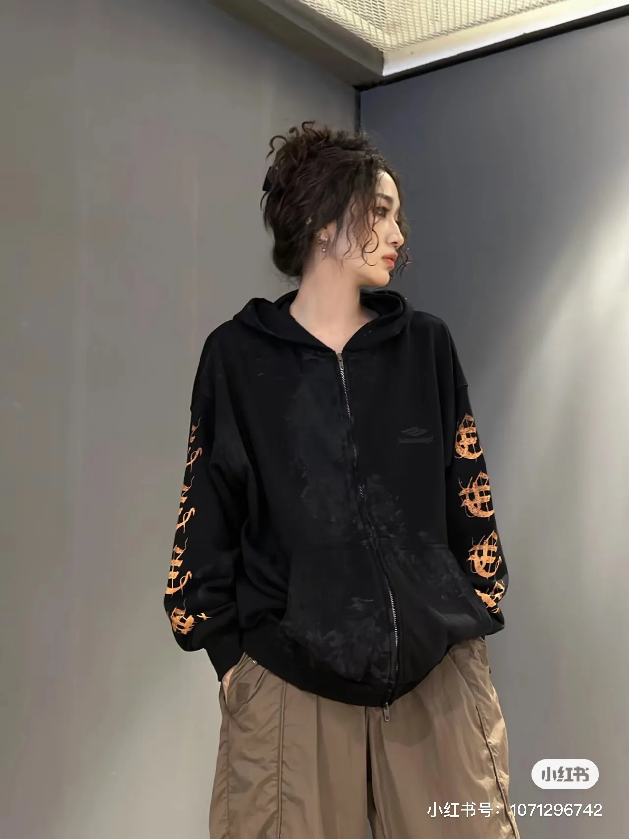 Model picture