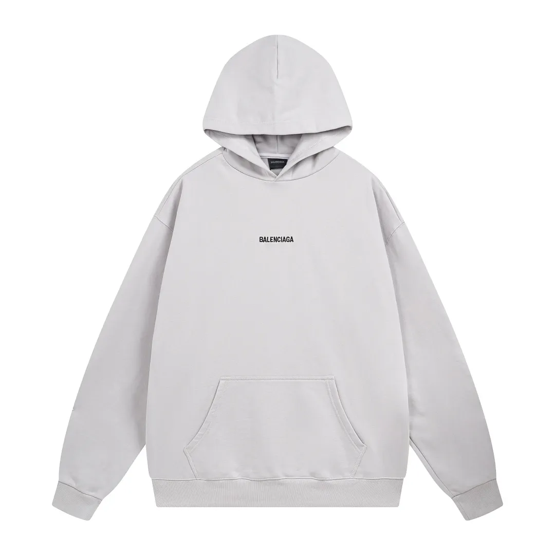 🅿️300 Detailed picture [Top version. Official website quality] BALENCI*GA/Paris#Classic model. Classic LOGO letter embroidered long-sleeved hooded sweatshirt on the front and back. 2024 autumn and winter brick cabinet synchronization.                       The fabric is made of Paris ZP custom-woven and dyed cotton double yarn David coat. The weight is 450 grams. The cloth surface is clean. The cloth pattern is clear, soft and comfortable. The threads are dyed with no color difference. The classic letters are embroidered with an imported Tajima embroidery machine. The letters are clear and the effect is three-dimensional, restoring the brick cabinet. The version adopts the OS loose shoulder style. The same style for men and women. Coding: BL238039 Color: black, ash, purple, khaki, off-white Size: XS S M L