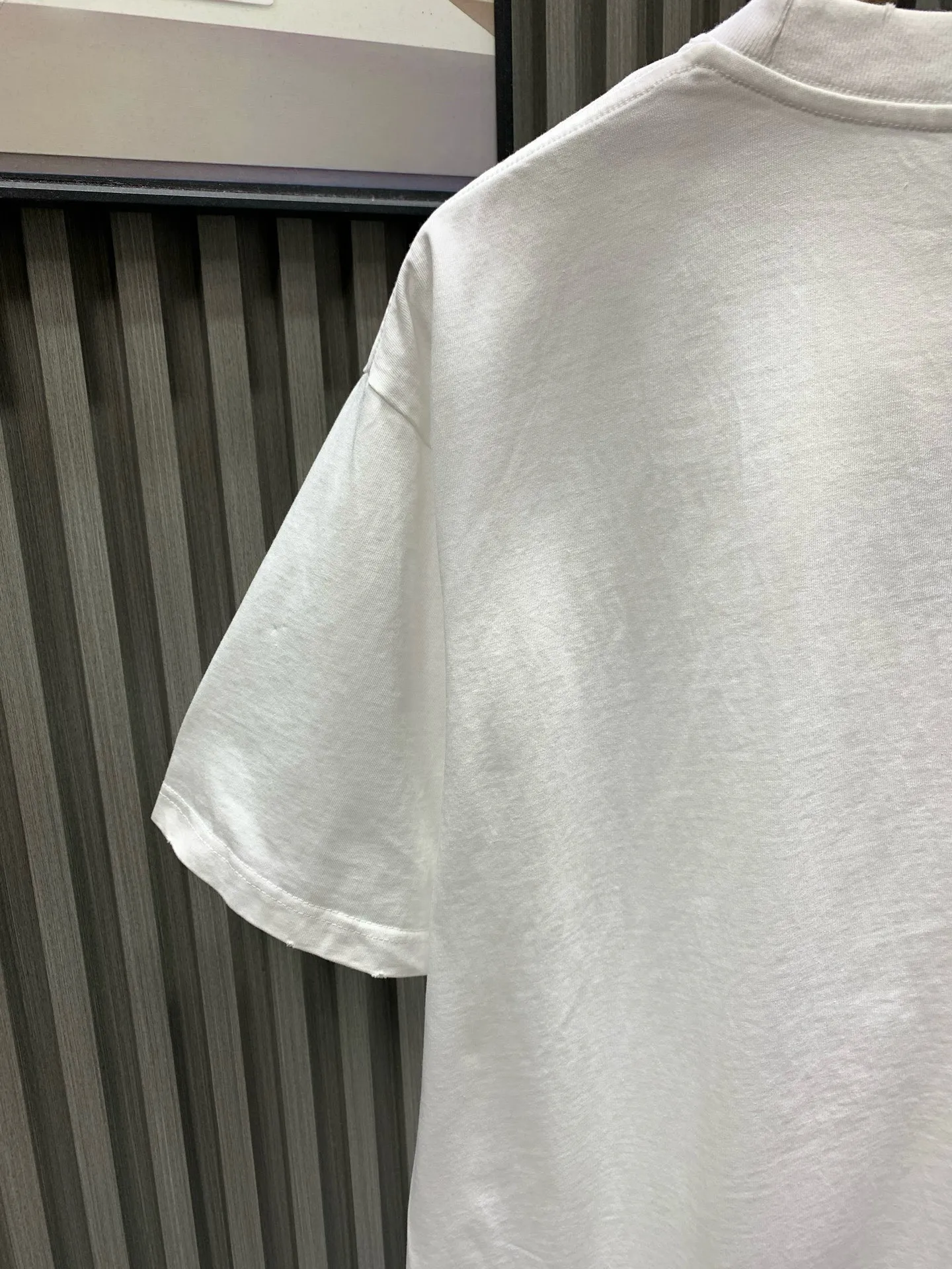 🅿️260 white