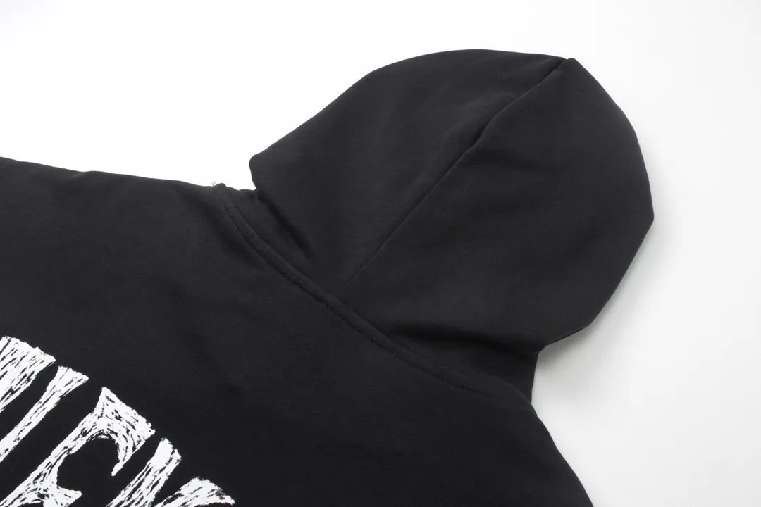 🅿️300 Actual pictures [Top version. Official website quality] BALENCI*GA/Paris. 24SS new sweatshirt, hooded sweatshirt with big letters LOGO graffiti on the back. Brick cabinet synchronization. The fabric is made of Paris ZP custom-woven and dyed cotton sweatshirt. The weight is 450 grams. The cloth surface is clean. The cloth pattern is clear, soft and comfortable. The threads are dyed with no color difference. The classic pattern printing uses imported machine direct printing. The effect is three-dimensional and restores the brick cabinet. Different market currencies, welcome to compare. The version adopts OS loose shoulder design. Same style for men and women. Code: BL238076 Color: gray blue, white Size: XS S M L