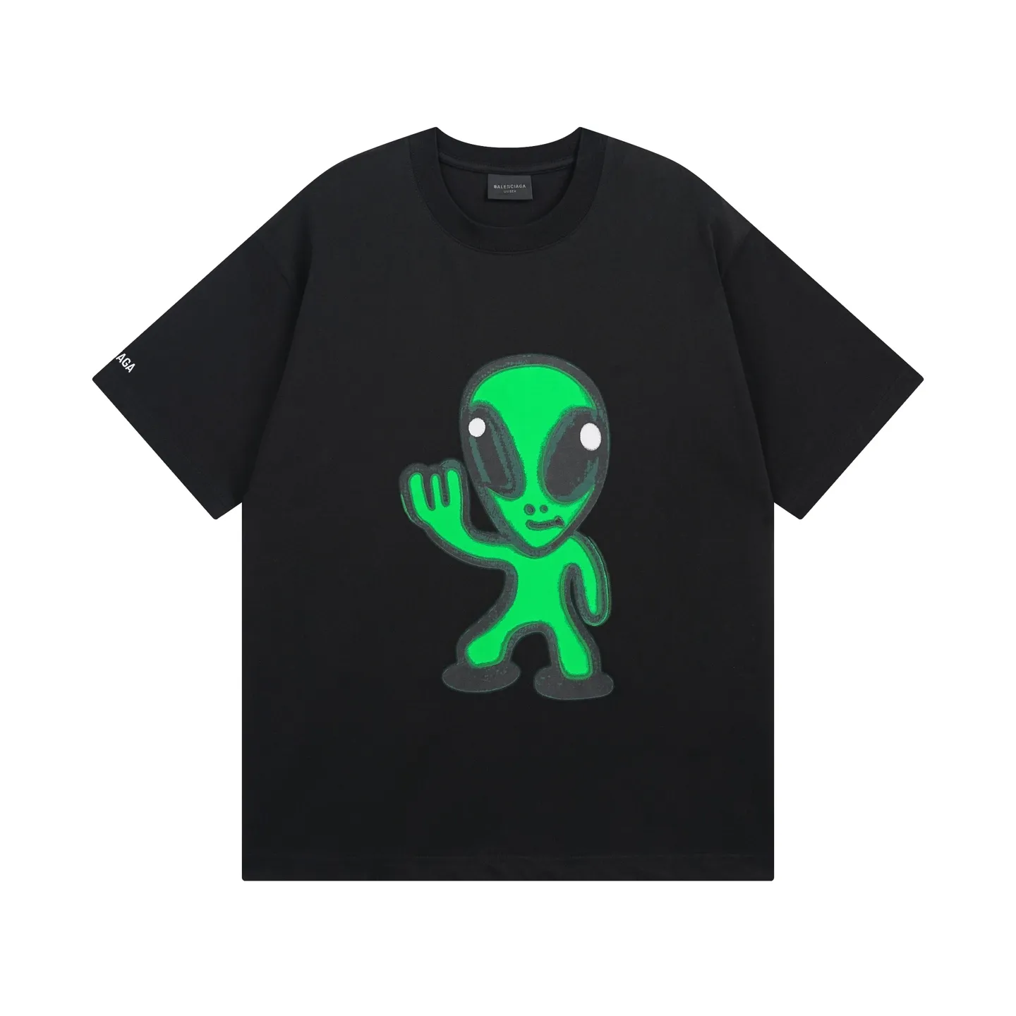 🅿️194 real photos [top version. official website quality] BALENCI*GA/25 new model. The front is directly printed with hithg there + dripley art work + luminous effect, aliens are printed on the front, smiley faces are printed on the back, short-sleeved T-shirt with embroidered letters on the right sleeve # SS25 latest style. Research and development at the first time, different market currencies. Comparisons welcome. The fabric is made of Paris ZP custom-woven and dyed cotton double yarn. Weighing 260 grams, the cloth surface is clean. The cloth pattern is clear, soft and comfortable. The threads are dyed with no color difference. Printing adopts computer direct printing. Jubie market currency. Welcome to compare. The version adopts OS loose shoulder design. Same style for men and women. Code: BL253683 Color: off-white, black, floral gray Size: XS S M L
