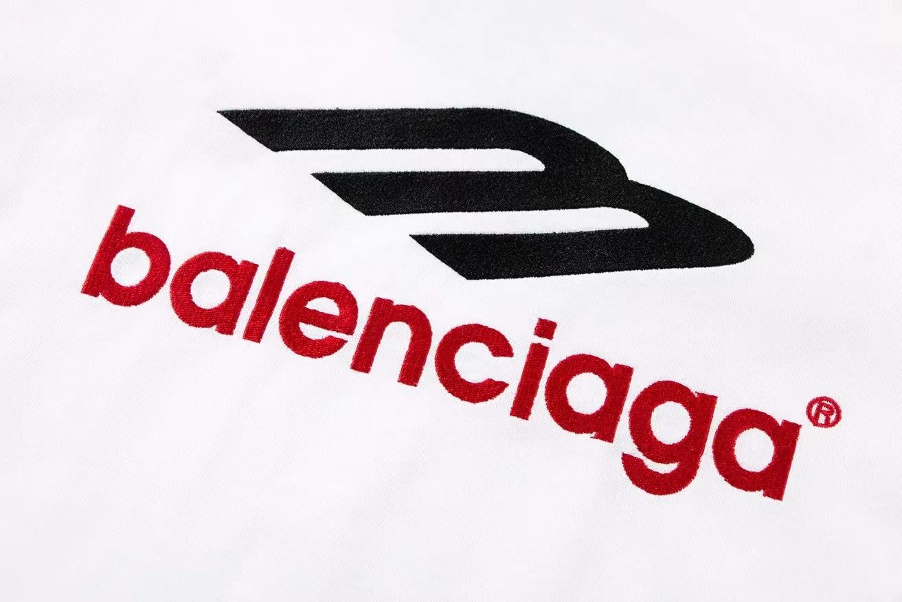 🅿️160 Style: 2026 new Balenciaga short-sleeved T-shirt Material: High version 300g double yarn combed cotton Size: S～XL Color: Black White Style number: H2006