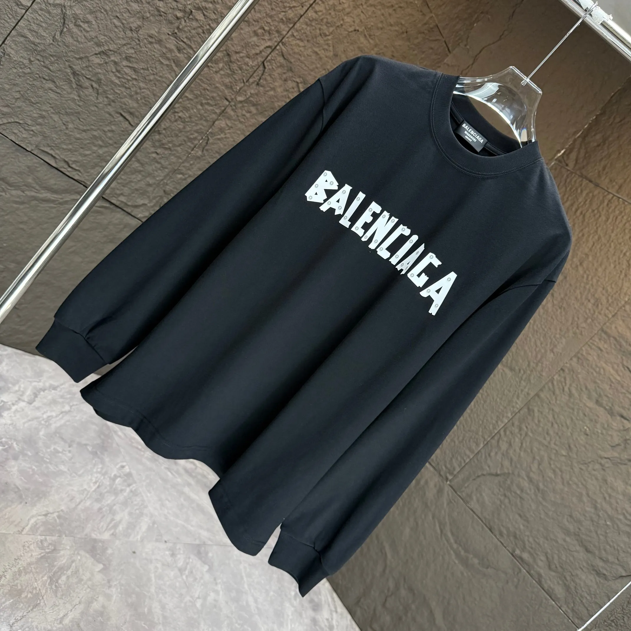 🅿️240 BALENC* Paris* 2025 autumn and winter new thick long-sleeved T-shirt 320g pure cotton letter logo three-dimensional silicone Color: Black White Angora Red Size: S M L XL