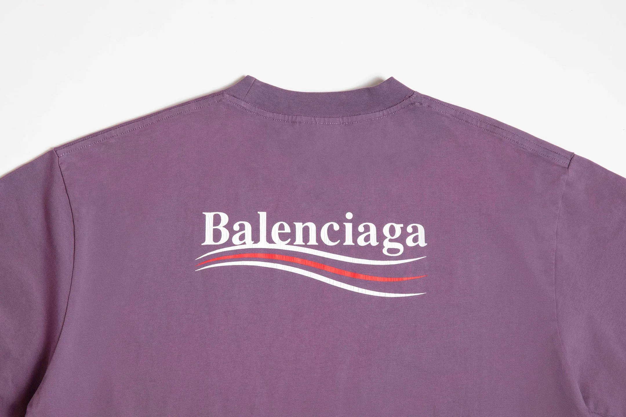 🅿️180 9188# Detailed picture Top version [[BALENCIA*GA] official website quality Paris new Colara crack printed short-sleeved T-shirt OS version Loose dropped shoulders Unisex fabric: 260g 100% cotton double yarn Process: front and rear panel printing Garment wash Spray Ma Liang Distressed styling Solid color Color: washed purple washed blue Size: XS S M L
