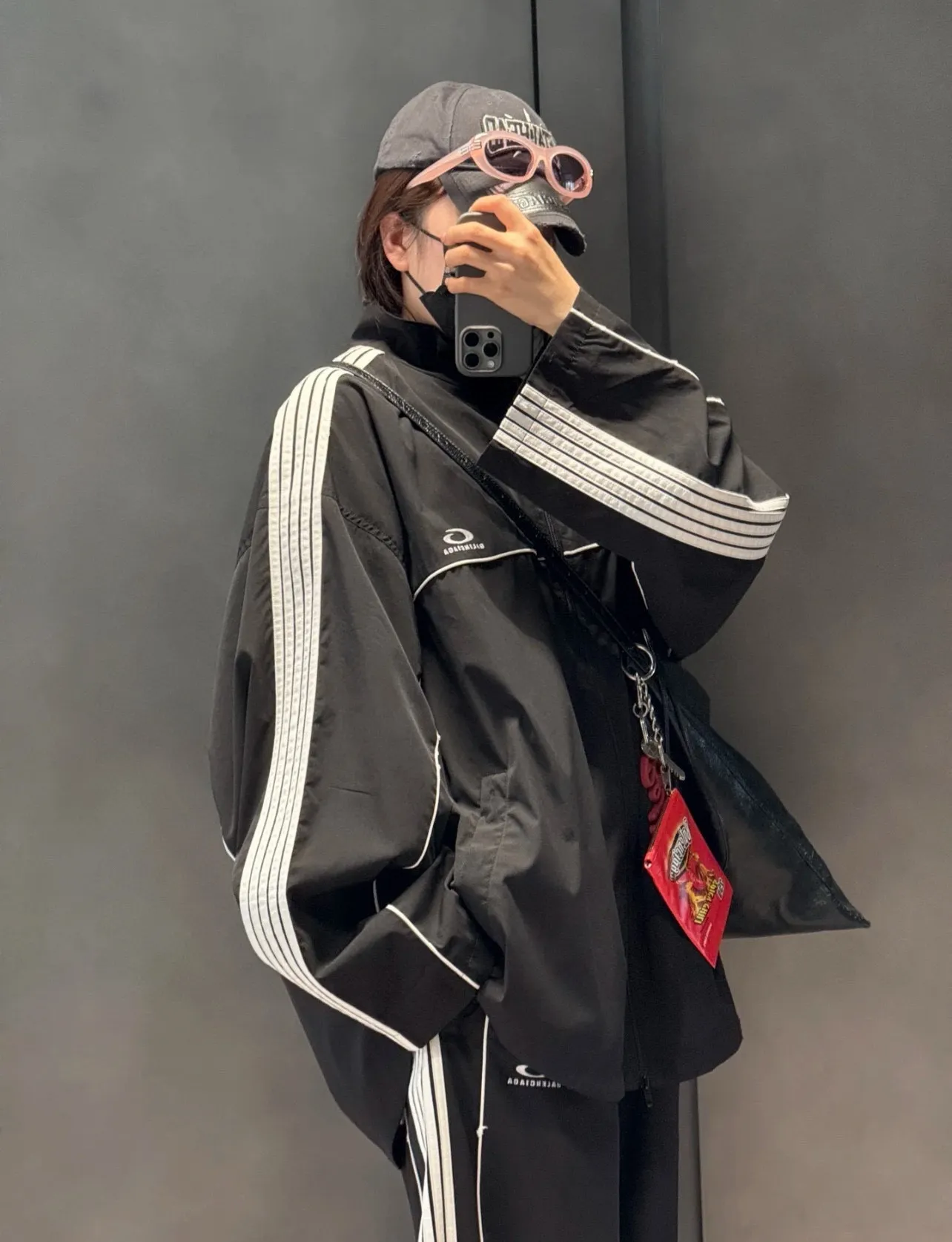 Model picture