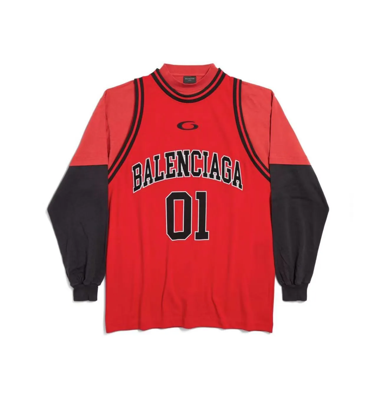 🅿️280 real photos [Top version. Official website quality] BALENCI*GA/Paris.SS25 latest basketball uniform fake 3-piece set of embroidered printed long-sleeved T-shirt. The vest is made of mesh. The front embroidery uses Tajima computer embroidery machine to patch embroidery and print, and the back piece is printed. Extra heavy craftsmanship. Brick cabinets are synchronized. Genuine products are developed at the first time. The fabric is made of Paris ZP custom-woven and dyed cotton double yarn. The weight is 260 grams, the cloth surface is clean, the cloth pattern is clear, soft and comfortable, and the vest is made of mesh. The threads are dyed with no color difference. The printing uses environmentally friendly imported materials, the letters are clear and the effect is three-dimensional. The version adopts OS loose shoulder design. Same style for men and women. Code: BL255089 Color: Cailan Red Size: XS S M L
