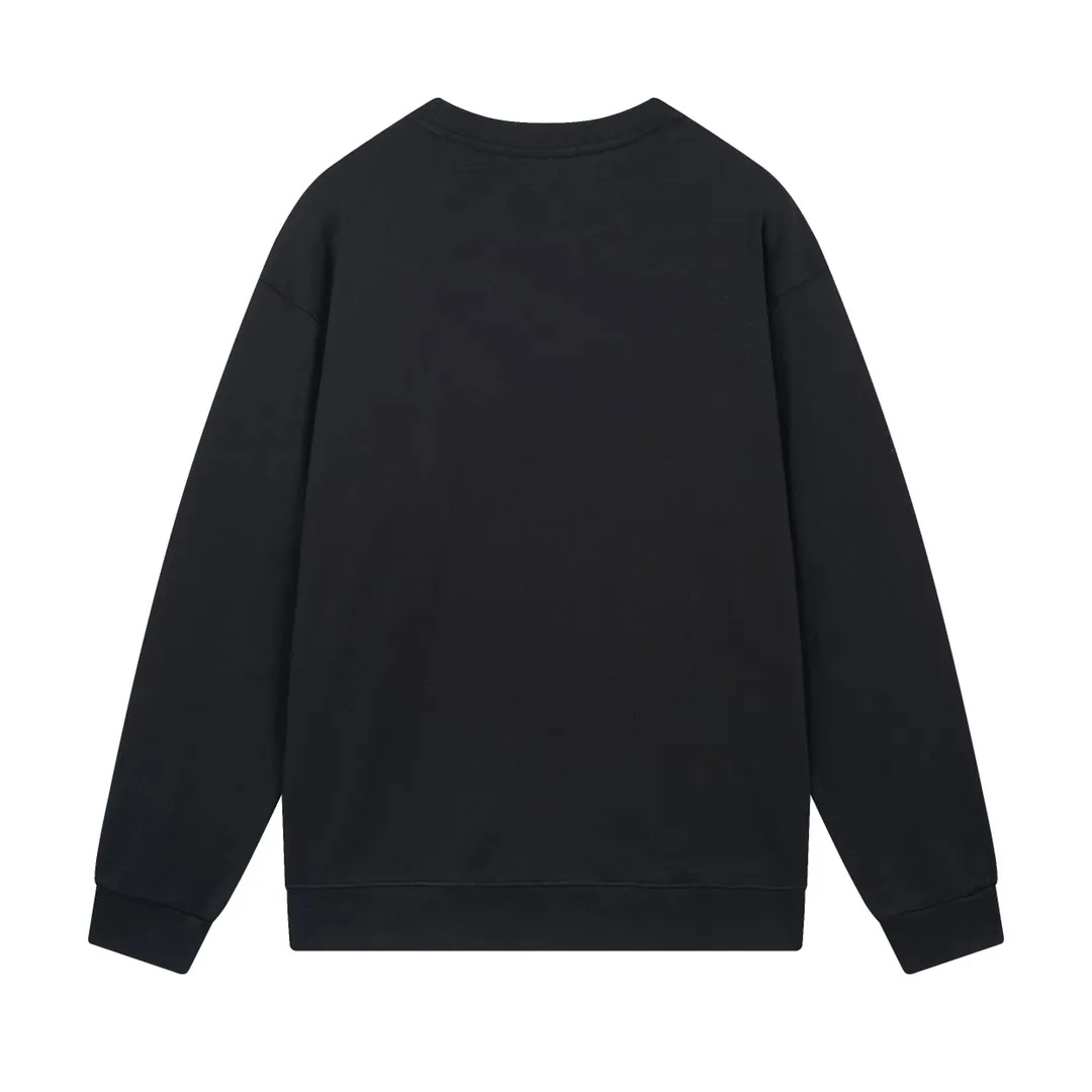 🅿️246 Detailed picture [Top version. Official website quality] BALENCI*GA/Paris. Classic style. SS22 #balenci*ga lock letter LOGO round neck sweatshirt. Brick cabinet synchronization.                       The fabric is made of Paris ZP custom-woven and dyed cotton sweatshirt. The weight is 450 grams. The cloth surface is clean. The cloth pattern is clear, soft and comfortable. The threads are dyed with no color difference. The classic pattern is printed with environmentally friendly imported materials, precision printing screen, the letters are clear, the effect is three-dimensional, and the brick cabinet is restored. The version adopts the OS loose shoulder style. Same style for men and women Coding: BL235568 Color: black, white, coffee Size: XS S M L
