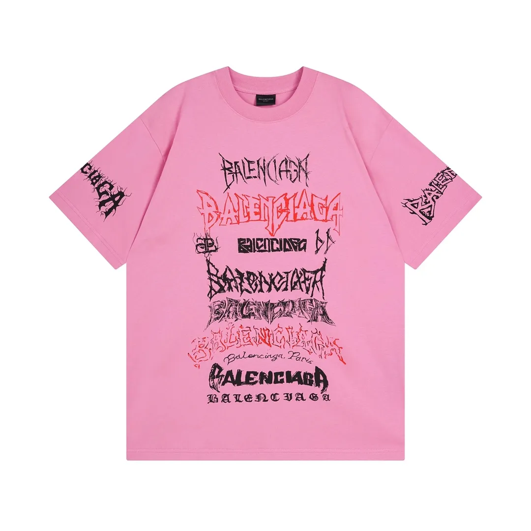 🅿️186 Detailed Pictures [Top version. Official website quality] BALENCI*GA/Paris. 2024 new model. Year of the Dragon limited print short-sleeved T-shirt, synchronized with brick cabinet. Developed genuine product at the first time, enjoy printing and comparison! The fabric is made of Paris ZP custom-woven and dyed cotton double yarn. Weighing 260 grams, the cloth surface is clean. The cloth pattern is clear, soft and comfortable. The threads are dyed with no color difference. The classic LOGO is made of environmentally friendly imported materials, drawn silk flowers, with clear letters and three-dimensional effect. Restore the brick cabinet. Welcome to compare, the version adopts the OS loose shoulder version. Same style for men and women Coding: BL223322 Color: black, white, red, pink Size: XS to L