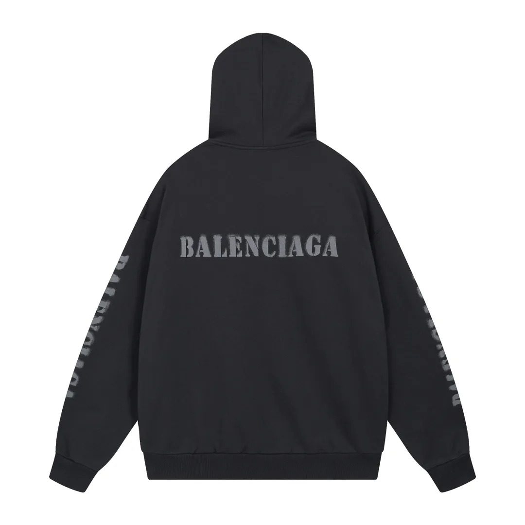 🅿️330 real photos [Top version. Official website quality] BALENCI*GA/Paris. 2024 new style blurred letter LOGO printed ready-to-wear wash-worn hooded sweatshirt. Brick cabinets are synchronized. Genuine products are developed at the first time, and you can print and compare! The fabric is made of Paris ZP custom-woven and dyed cotton terry sweatshirt. Weighing 460 grams, the cloth surface is clean. The cloth pattern is clear, soft and comfortable. The threads are dyed with no color difference. The classic LOGO is printed with environmentally friendly imported materials and dot direct printing technology, with a three-dimensional effect. Restored brick cabinet. Ready-made clothes are worn and worn, different market currency, welcome to compare, the version adopts OS loose shoulder version. Same style for men and women Coding: BL238918 Color: Gray Blue Size: XS S M L
