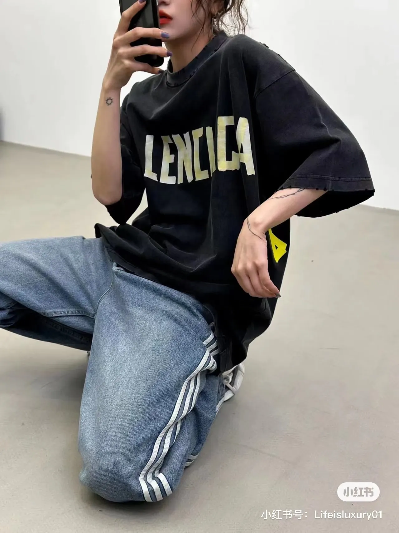 Model picture
