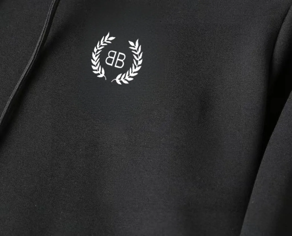 🅿️400 [BALENCIAGA] (Good news for fat people) hot-selling suit is coming. Focus on the original version of the official website. 2025 new hot-selling cardigan and sweatshirt suit. The original order is hard to buy🇭🇰. It is the meticulous work of top designers. It has a fitting and perfect upper body effect. 100% natural high-quality Roman cotton, close-fitting comfort, noble and elegant! Original hardware embodies elegance and nobility! Counter size: M-5XL (maximum wear up to 220 pounds)