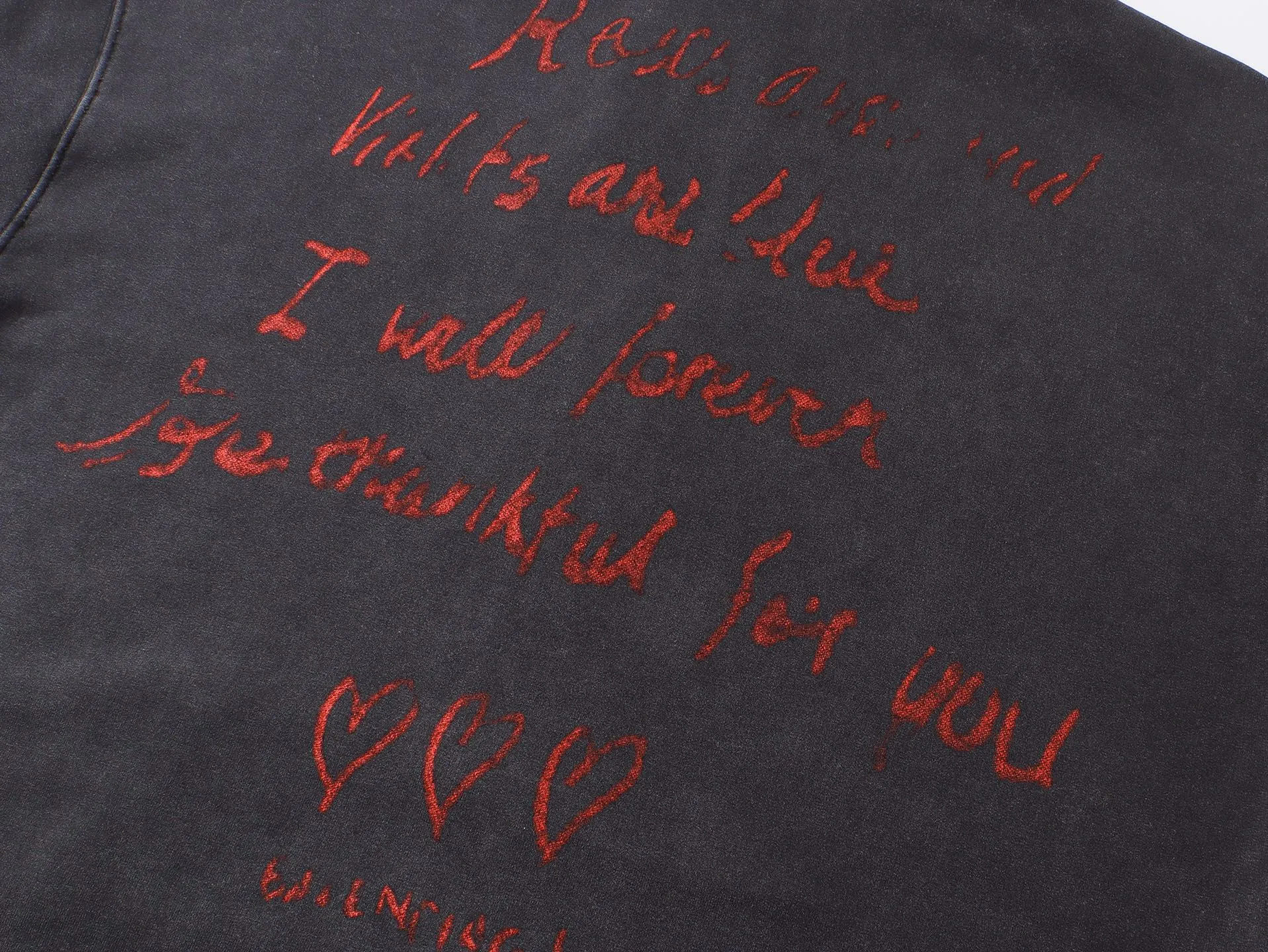 🅿️390 real photos [Top version. Official website quality] BALENCI*GA/Paris.SS25 latest model, Paris Valentine’s Day limited edition. Washed and distressed hooded sweatshirt with direct English print on the front and back. Brick cabinets are synchronized. Genuine products are developed at the first time. Welcome to compare! . The fabric is made of Paris ZP custom-woven and dyed cotton sweatshirt. The weight is 460 grams. The cloth surface is clean. The cloth pattern is clear, soft and comfortable. The threads are dyed with no color difference. The printing uses direct-injection environmentally friendly imported materials. The letters are clear and the effect is three-dimensional. The version adopts OS loose shoulder design. Same style for men and women. Code: BL259929 Color: washed black, gray and white. Size: XS S M L