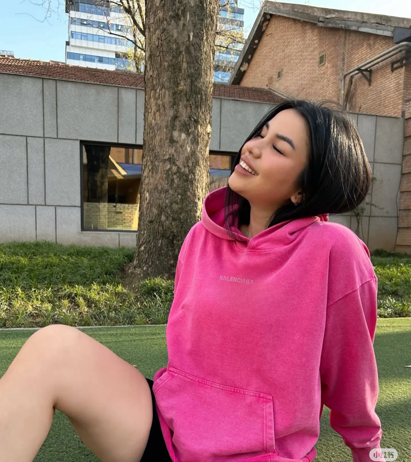 Model picture