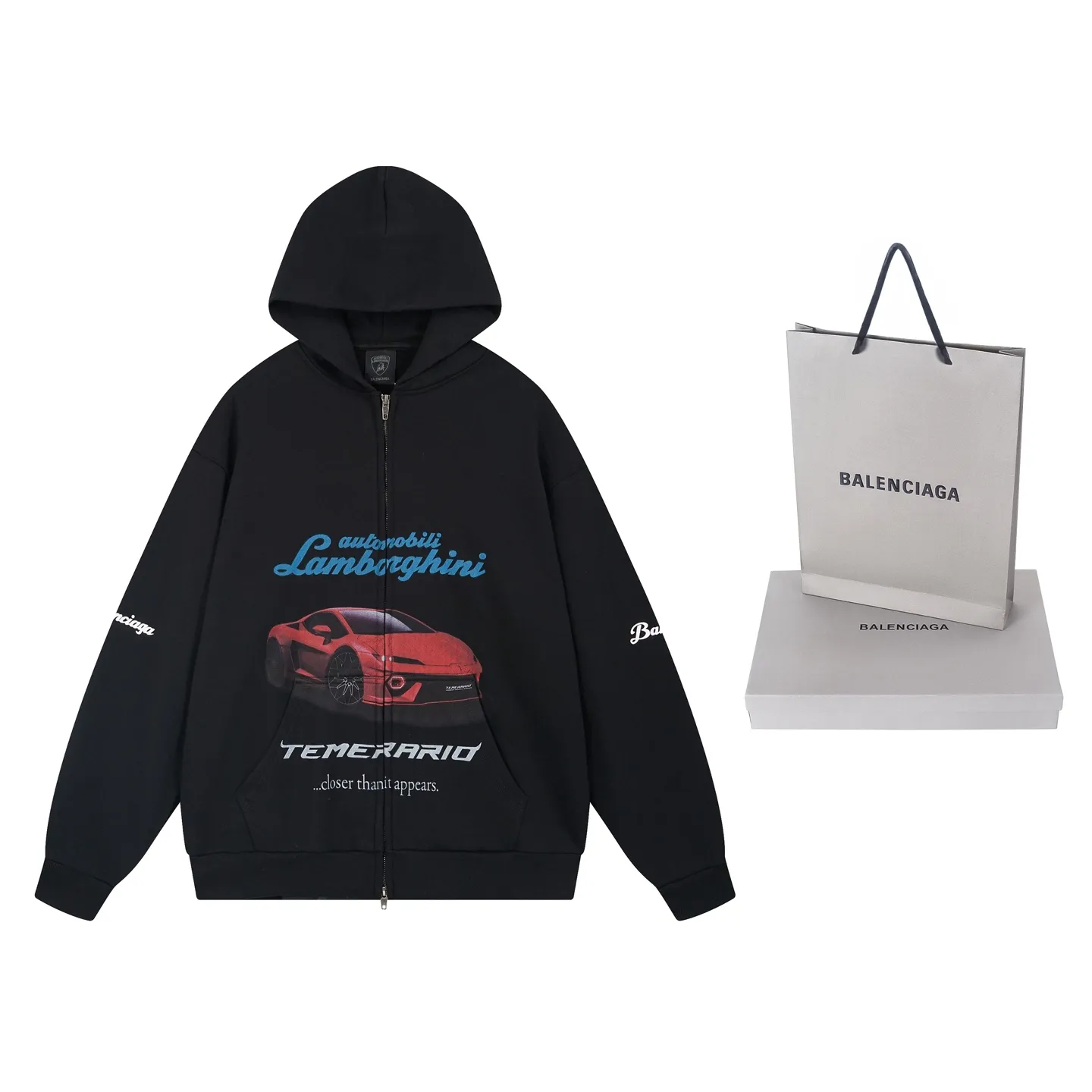 🅿️400 Actual pictures [Top version. Official website quality] BALENCI*GA/Paris co-branded Lamborghini Lamborghini front and back left and right sleeves direct-injection printed zipper cardigan sweatshirt SS25 latest model. Research and development at the first time, different market currencies. Comparisons welcome. The fabric is made of Paris ZP custom-woven and dyed cotton sweatshirt. Weighing 460 grams, the cloth surface is clean. The cloth pattern is clear, soft and comfortable. The threads are dyed with no color difference. Printing adopts computer direct printing. The pattern letters are clear, three-dimensional and without burrs. Jubie market produces pictures based on pictures. Welcome to compare. The version adopts OS loose shoulder design. Same style for men and women. Code: BL259909 Color: Black Size: XS S M L