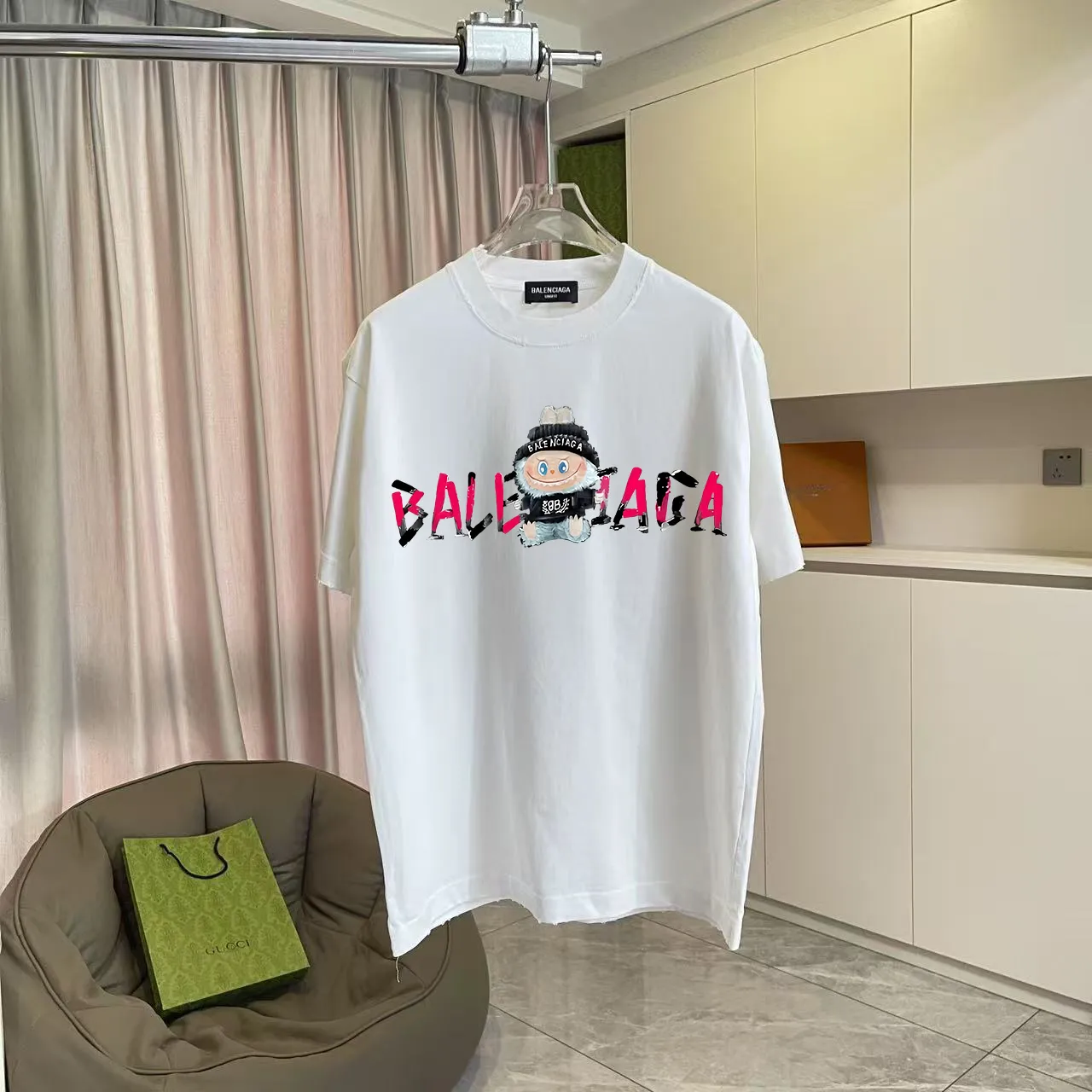 🅿️190 BALENCI*GA Paris 2025 summer new style, washed, distressed, spray-painted, personalized letter logo printing, customized fabric 320g, short-sleeved T-shirt, same style for men and women, size: S M L XL XXL five codes, color: black, white, gradient black, gradient red