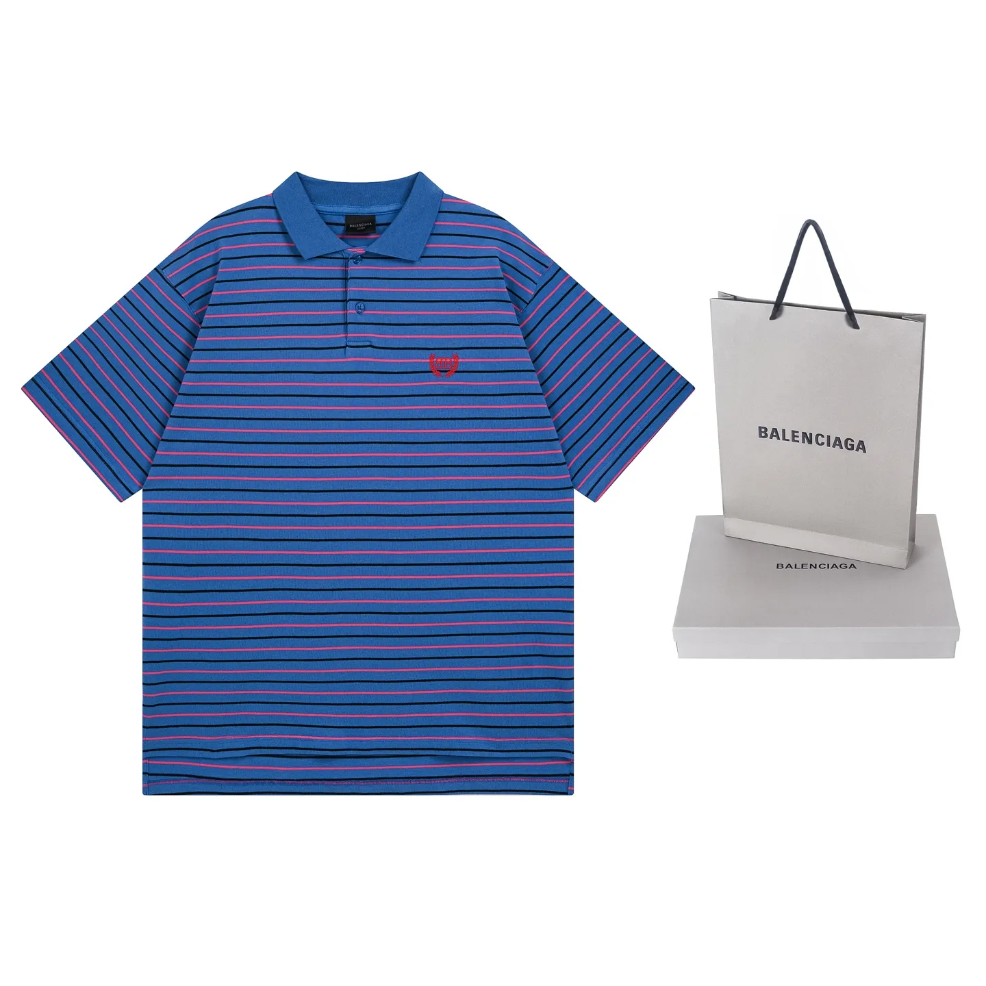 🅿️220 real photos [Top version. Official website quality] BALENCI*GA/Paris #2025 new simple striped chest embroidered POLO shirt, full of design, seamless side strips, heavy production.  Welcome to compare. The fabric is made of Paris ZP custom-woven and dyed cotton pique, with a weight of 260 grams. The cloth surface is clean. The cloth pattern is clear, soft and comfortable. The threads are woven and dyed with no color difference. The embroidered LOGO is embroidered using imported Tajima embroidery machine. The effect is three-dimensional. Restore brick cabinet, adopt OS loose shoulder style. Same style for men and women. Code: BL252206 Color: blue, white Size: XS S M L