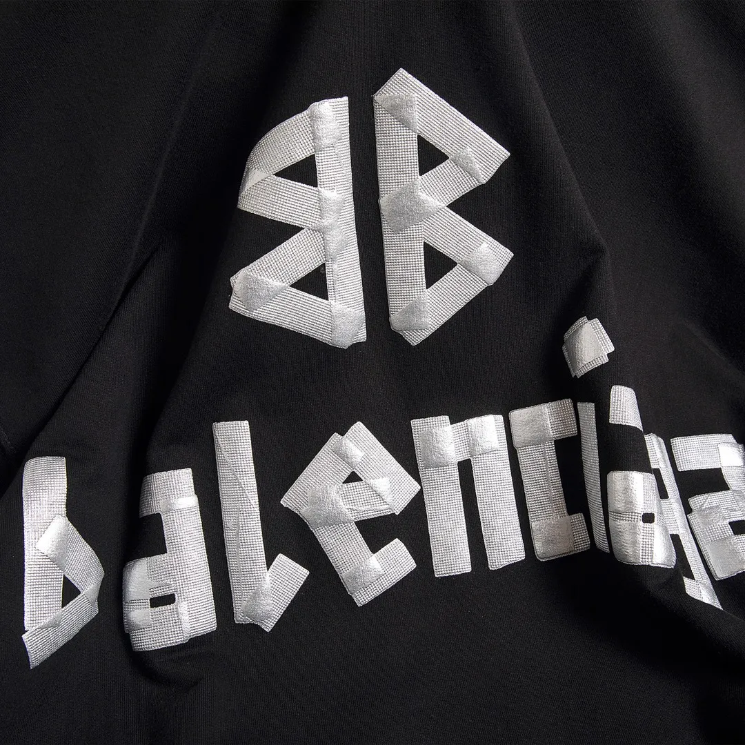 🅿️310 Detailed picture Top version [BALENCIA*GA] Official website quality Paris's new tape series hooded sweatshirt OS version Loose dropped shoulders Unisex style Fabric: 480g 100% cotton terry sweater Craftsmanship: Front and back printing Garment wash Worn Distressed Styling Solid color Color: black blue off-white Size: XS S M L