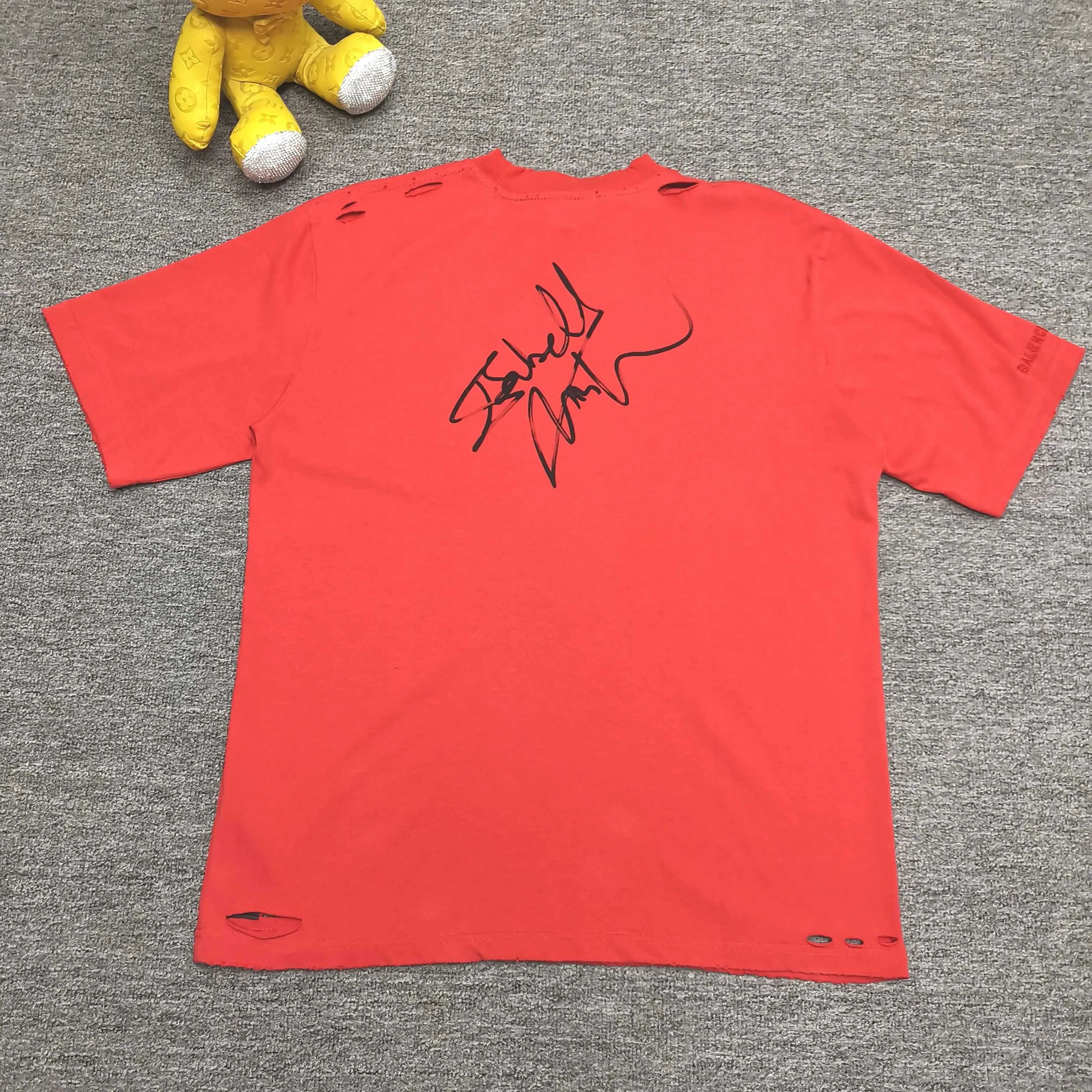 Top tested version ⭐️ Balenciaga SS25 Brand Ambassador Fanclub Series Printed pattern Washed and worn Short-sleeved T-shirt Loose fit Color: Red Size: XS S M L P280