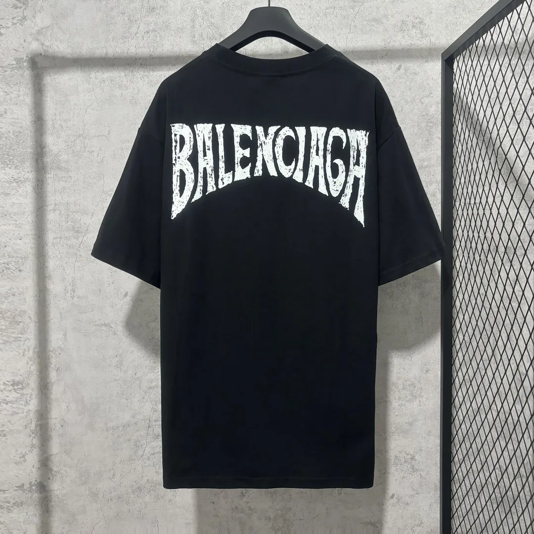 🅿️160 9105# Real shot top version [[BALENCIA*GA] official website quality Paris new classic letter back panel printed short-sleeved T-shirt OS version loose dropped shoulders Unisex fabric: 260g 100% cotton double yarn Process: back panel printing Garment wash Shape solid color Color: black white Size: XS S M L