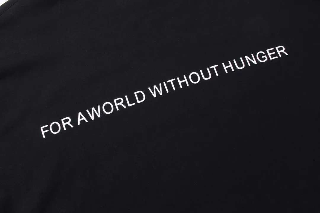 🅿️240 BALENCI*GA Paris world food fake two-piece long sleeves. The fabric is made of Paris custom-woven and dyed double yarn pure cotton fabric. The weight is 280g. The thread is custom-woven and dyed without color difference. The front and back panels are printed using environmentally friendly imported materials. Dot printing. Cuff splicing. Two high-temperature styling washes. os dropped shoulders, loose version, same style for men and women -Color: black -SIZE: XS S M L Style number 8607#