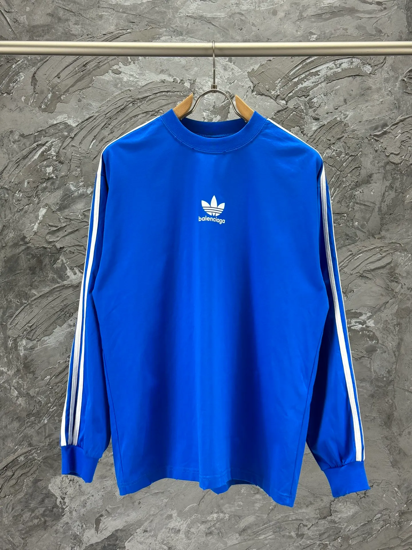 🅿️250 BALENCI*GA Paris