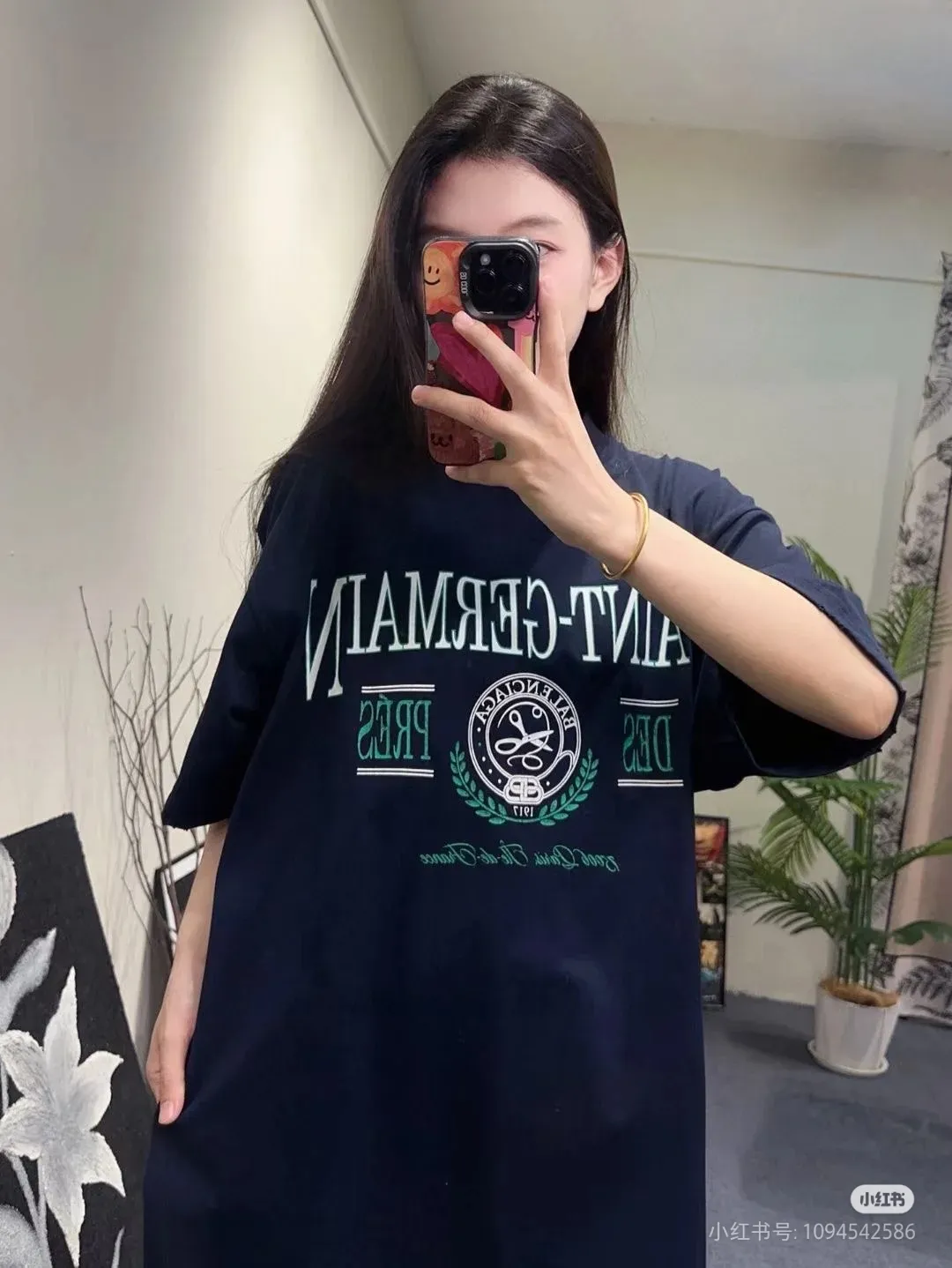 ♻️💯Refer to the model picture for the upper body❤️The top version of Balenciga/Balenciga 1917 Scissor Rupture Printed Short-sleeved T-shirt uses burst printing technology, fraying process, pure cotton soft fabric, contrast dyed fabric, imported printing technology, full of trend, dyed pure cotton fabric, OS version, complete with three labels, same style for men and women. Size XS S M L
