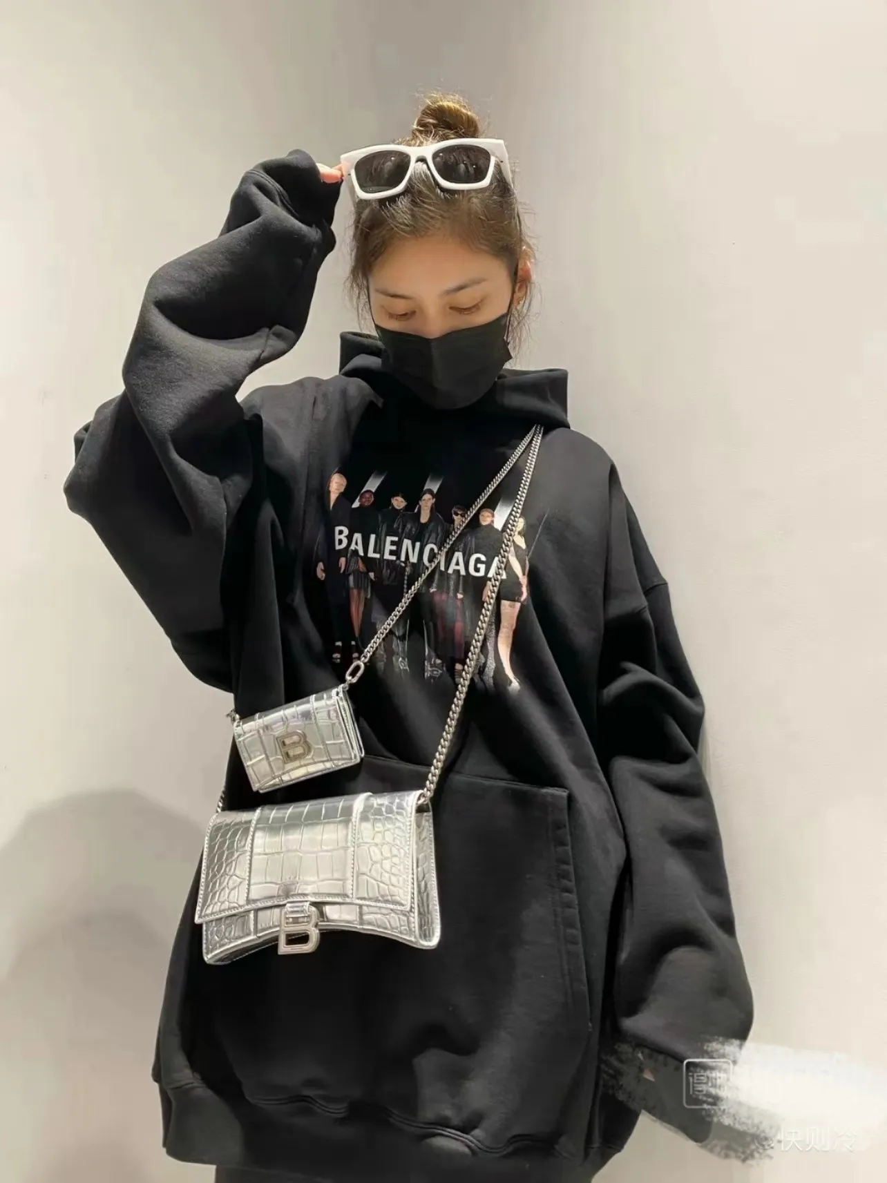 Model picture